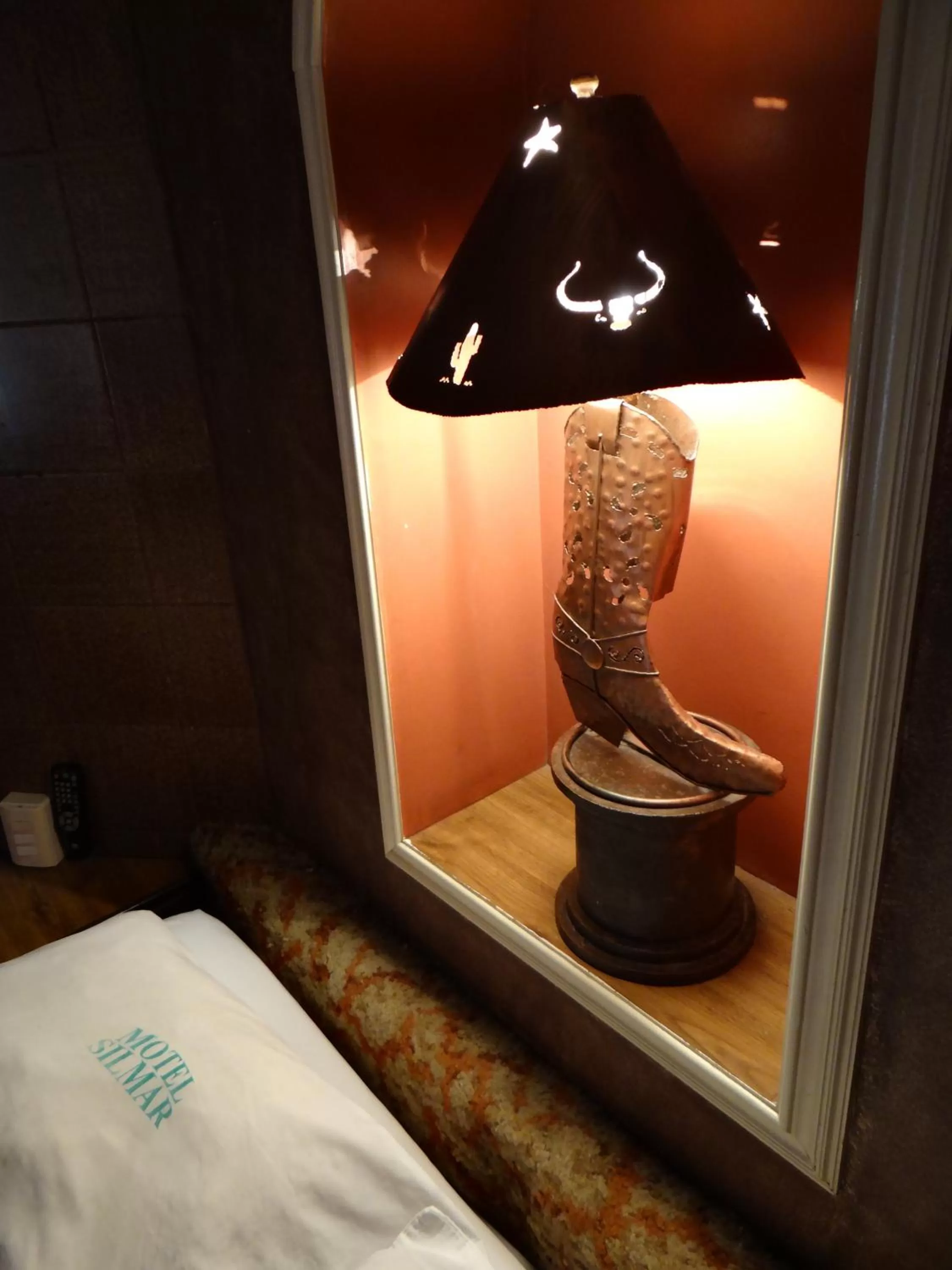 Bed in Silmar Hotel/Motel