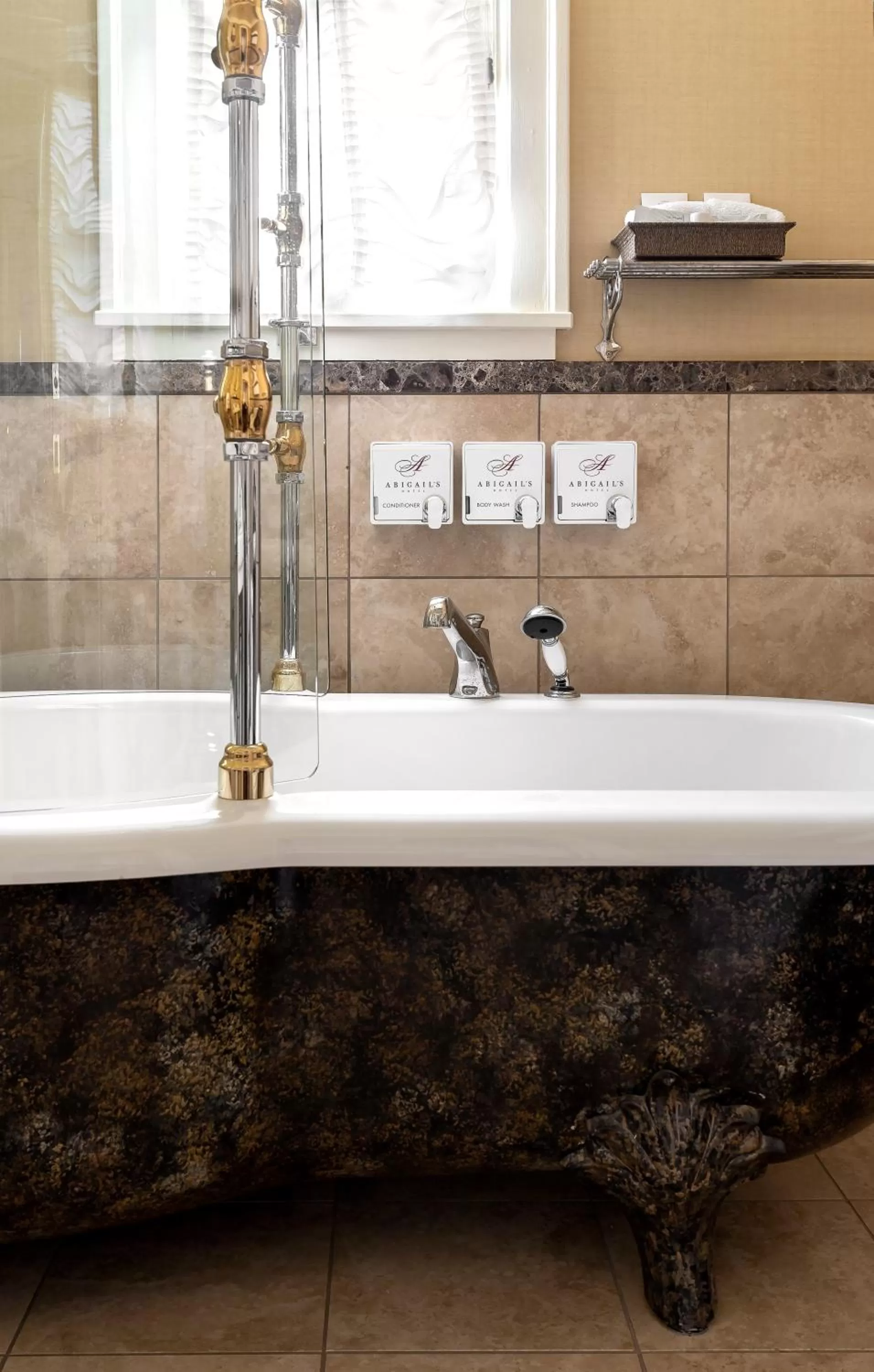Bathroom in Abigail's Hotel
