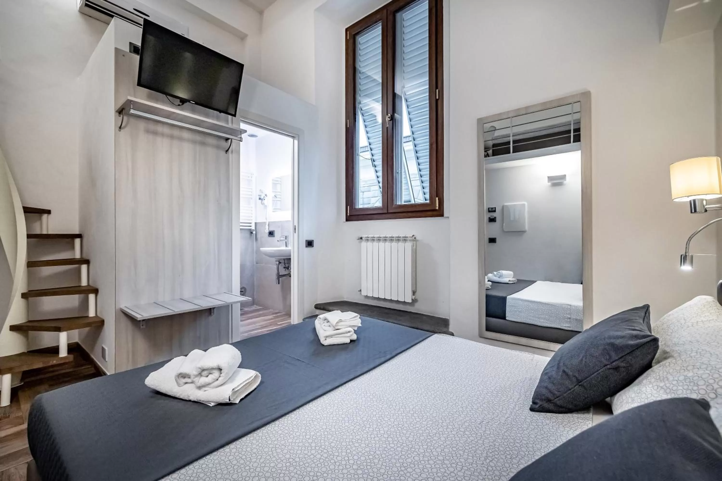 Bed in B&B Lorenzo de' Medici