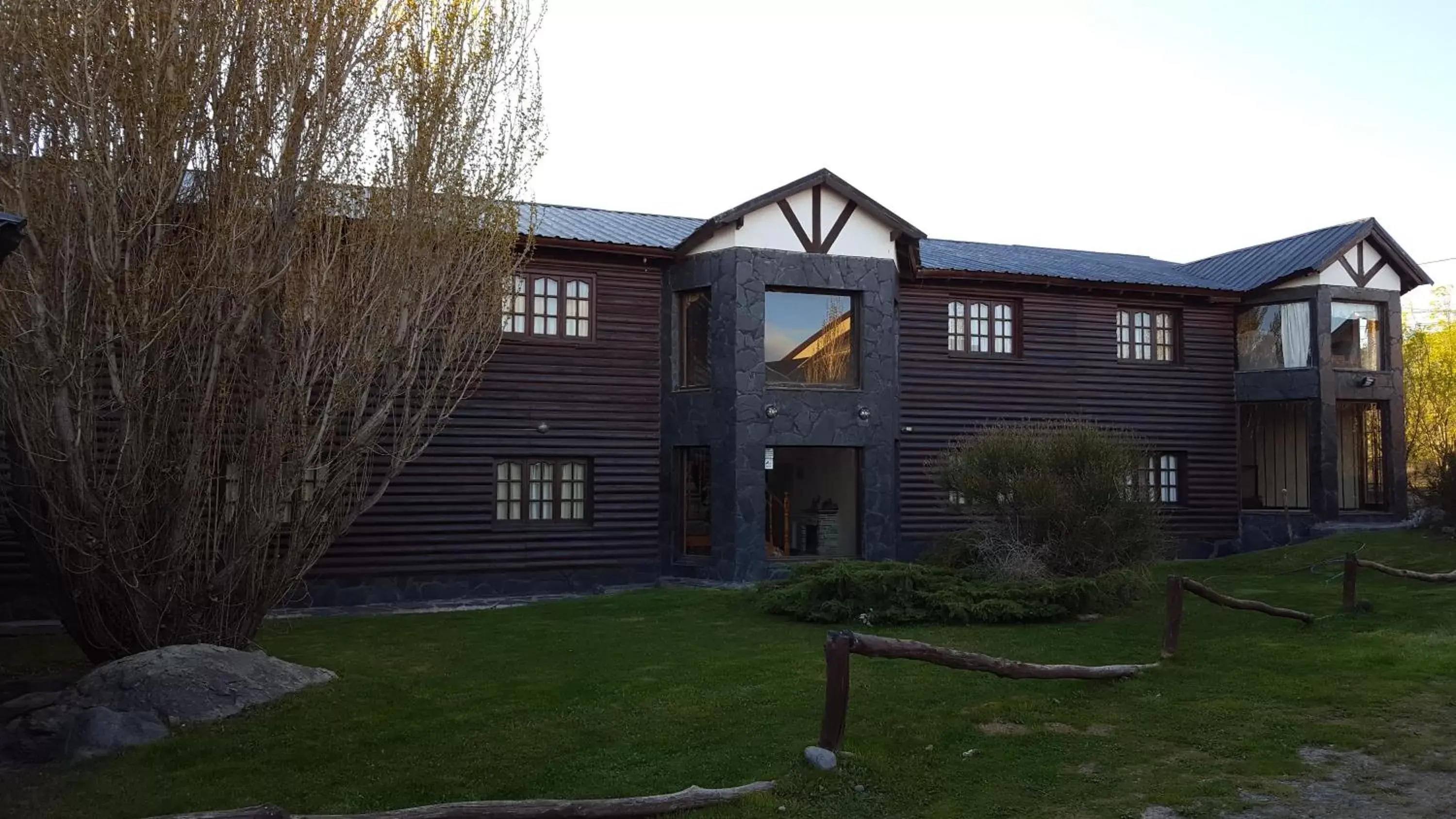 Facade/entrance, Garden in Hosteria Vientos Del Sur Facade/entrance, Garden in Hosteria Vientos Del Sur