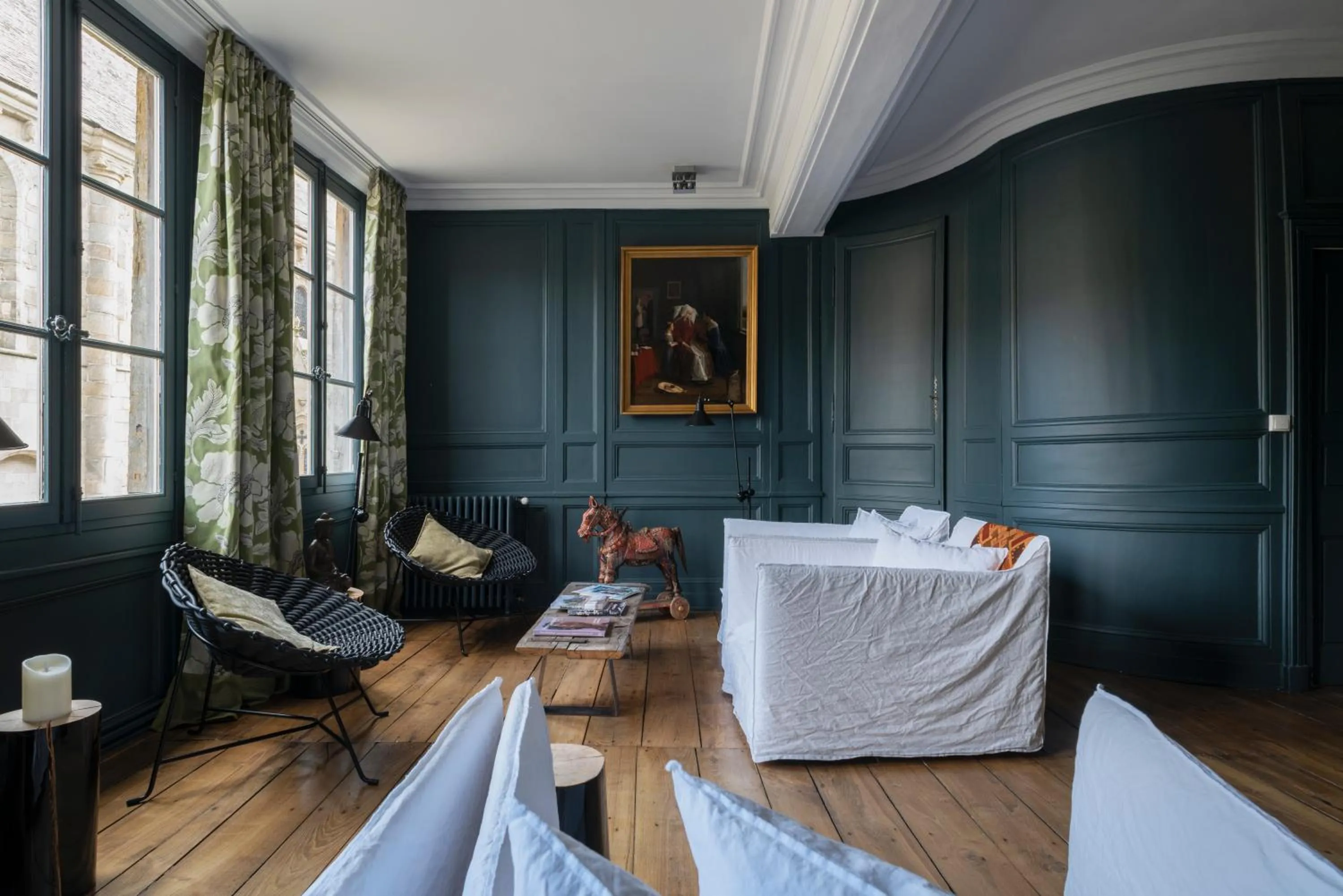 Living room in La Maison Pavie