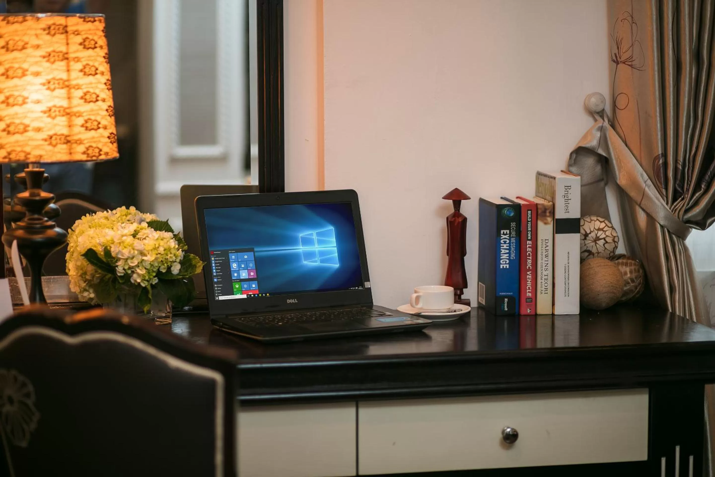 Living room in Hanoi Emotion Hotel
