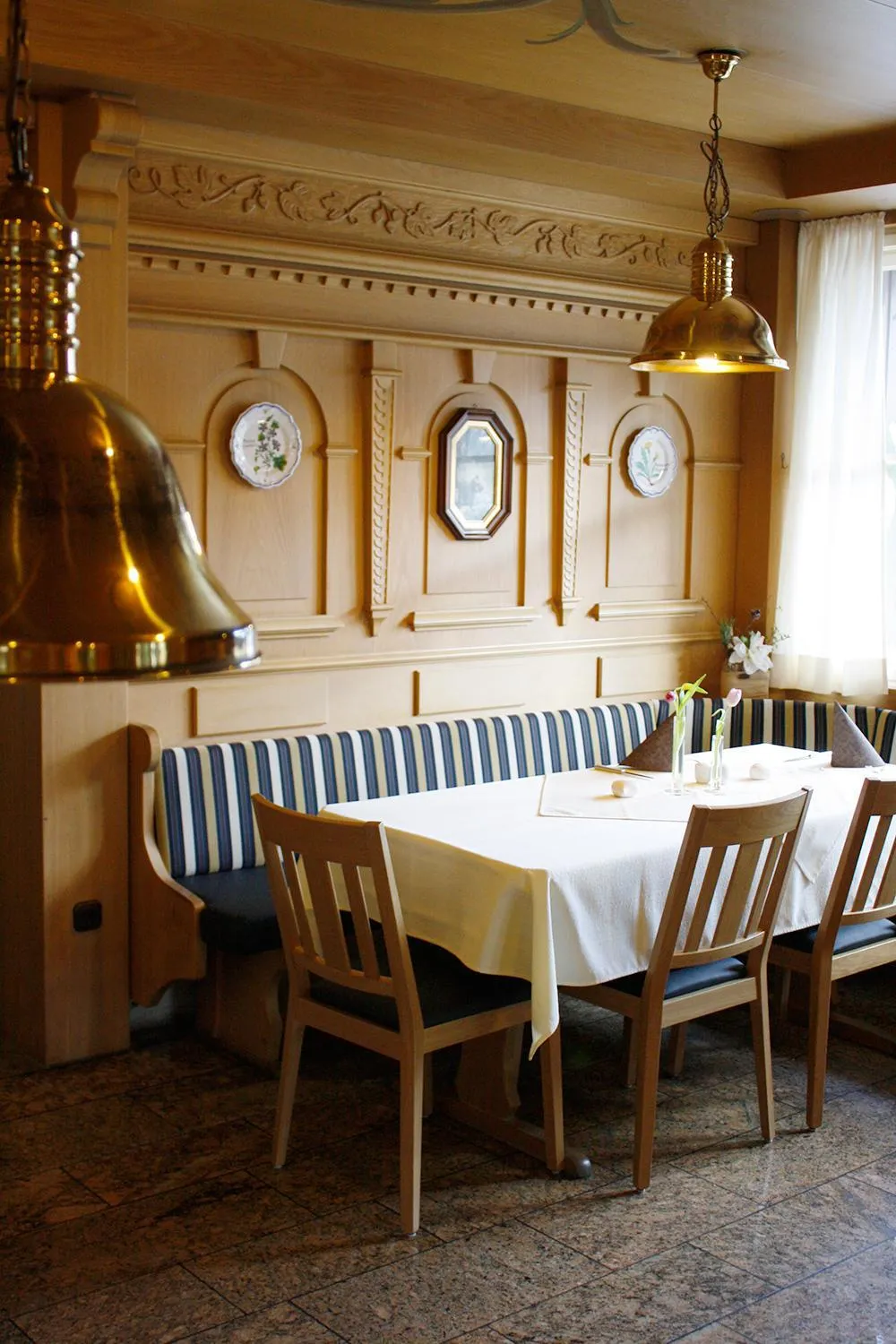 Restaurant/places to eat in Flair Hotel Dobrachtal