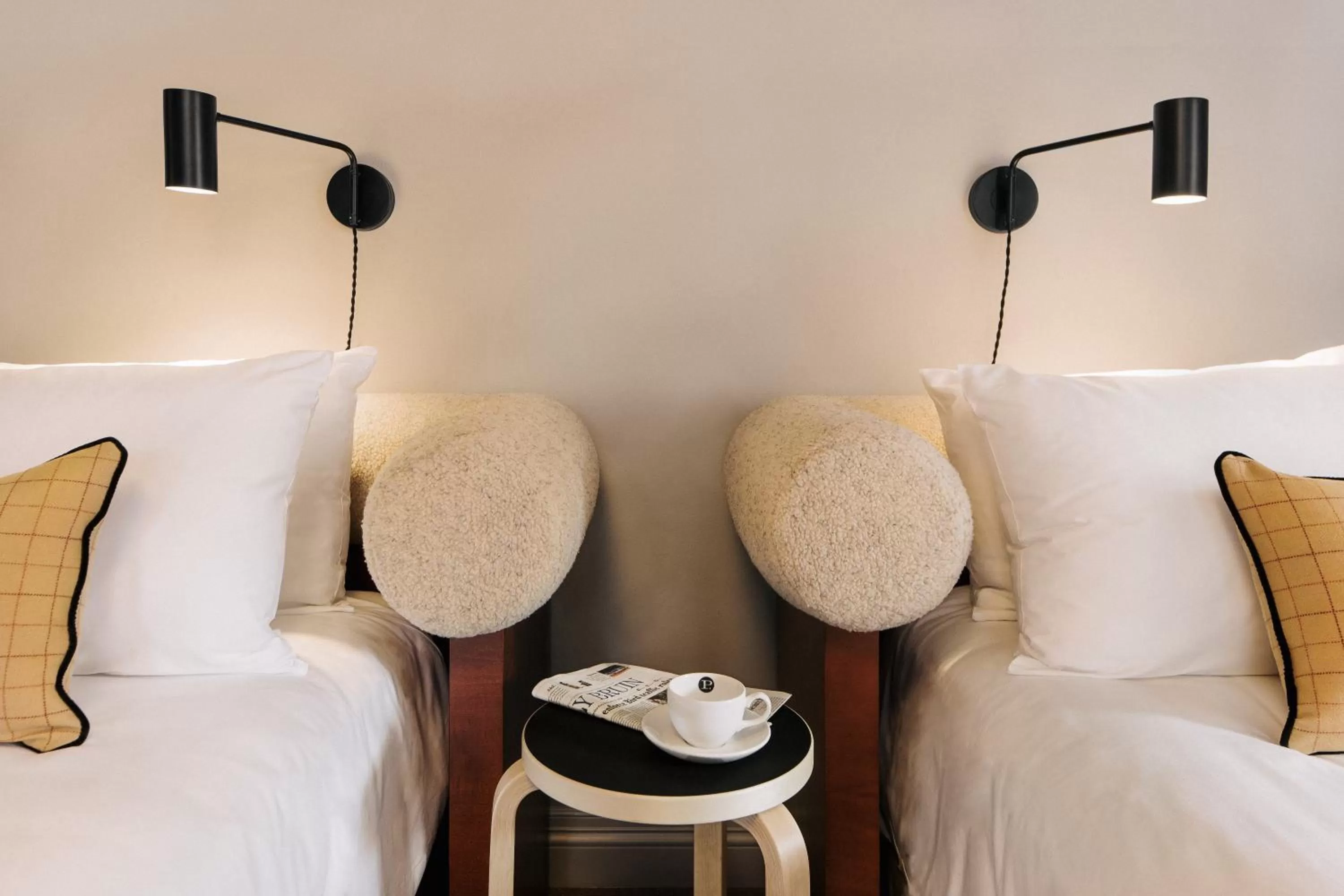 Bedroom, Bed in Palihotel Westwood Village - West Beverly Hills