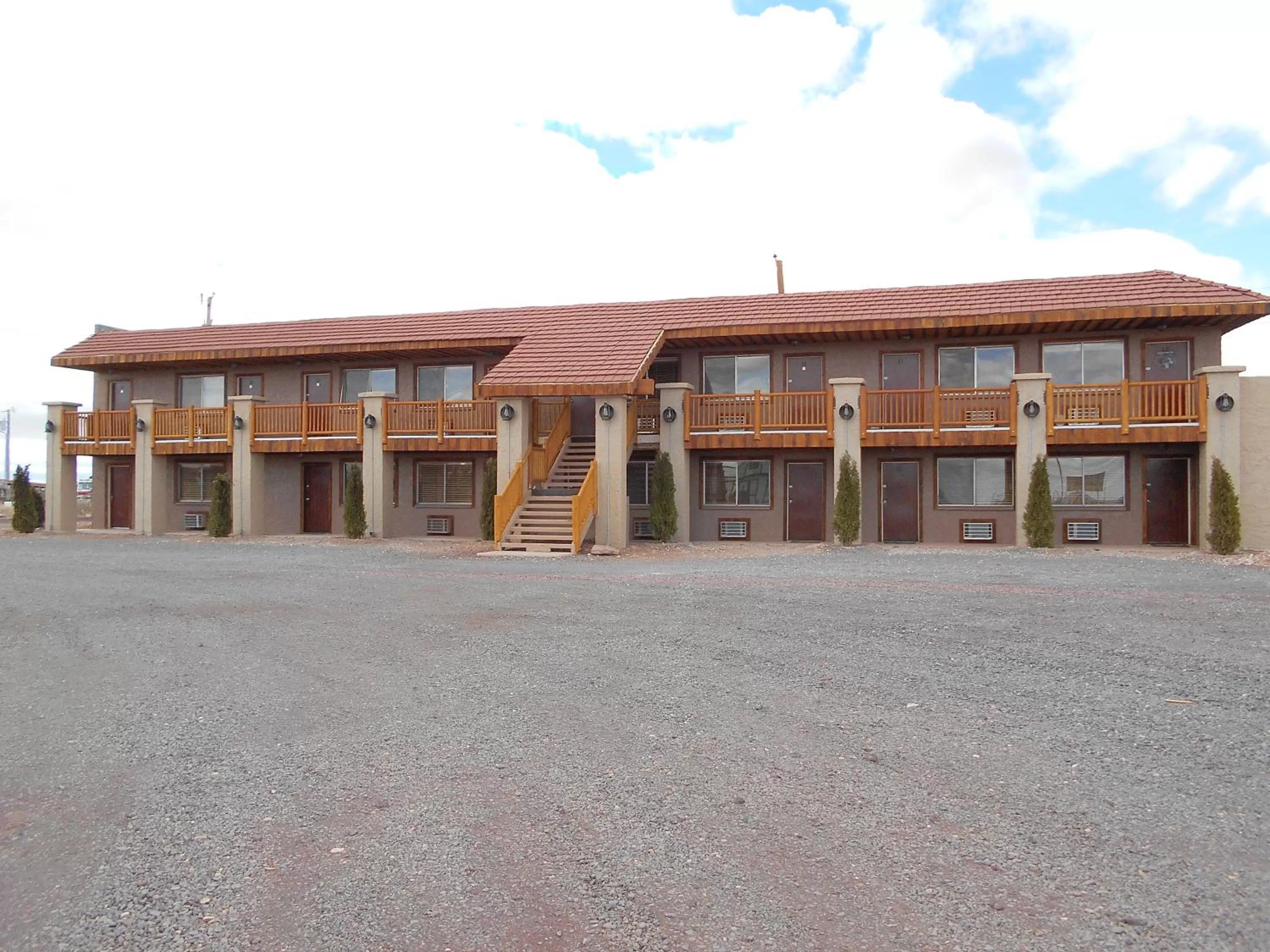 Property building in Grand Canyon Inn and Motel - South Rim Entrance