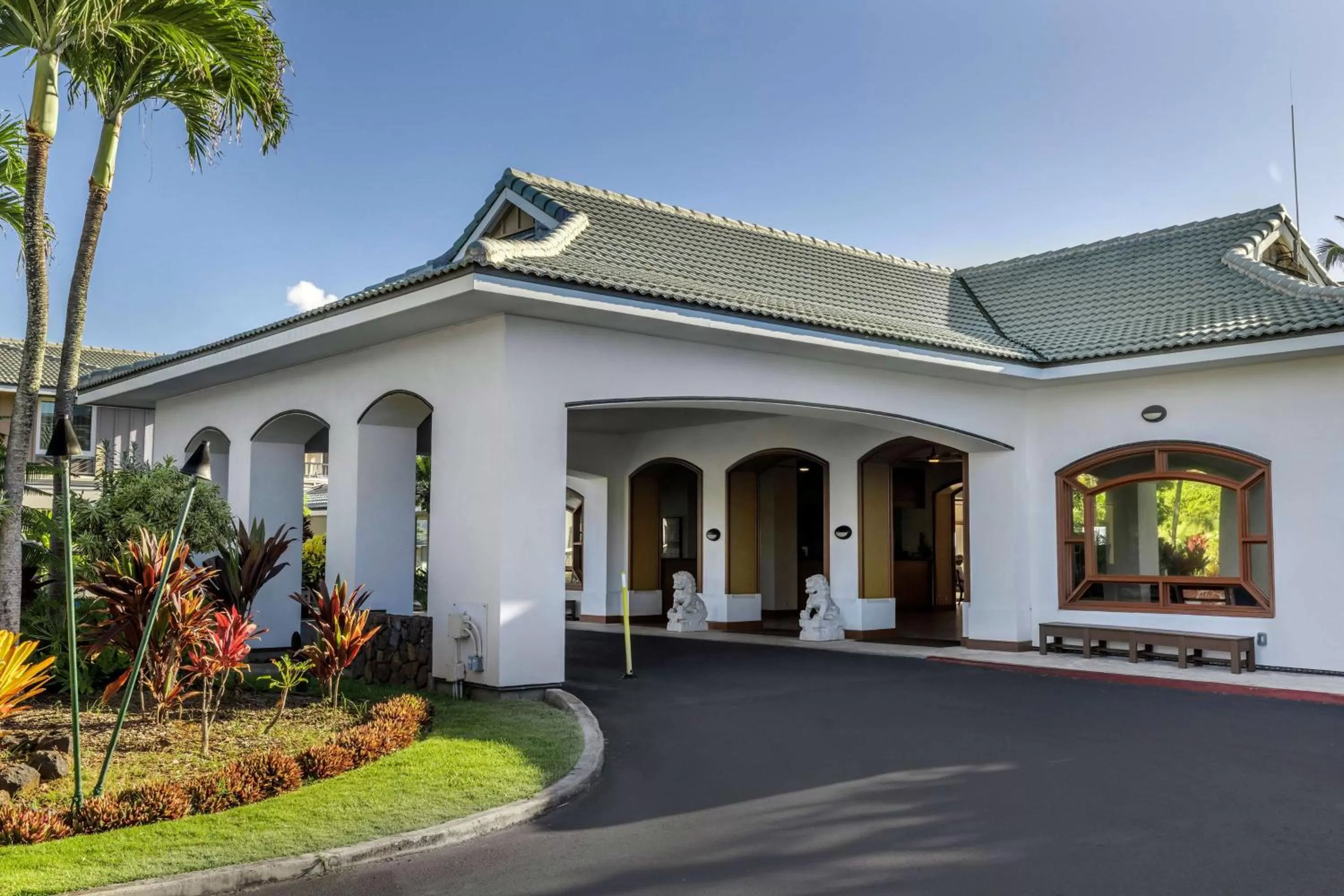 Property building in Hilton Vacation Club The Point at Poipu Kauai