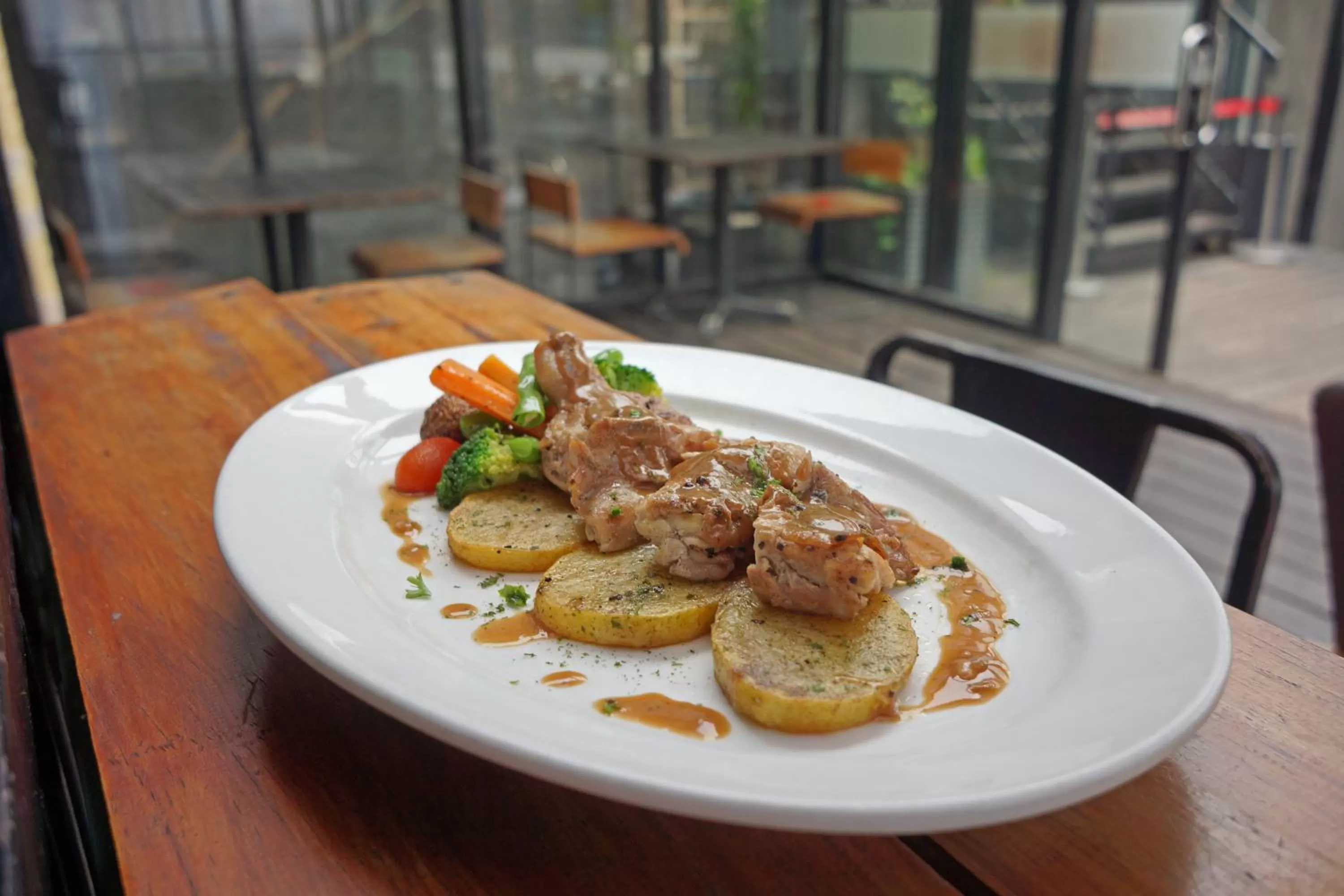 Meals in Liberta Hotel Kemang