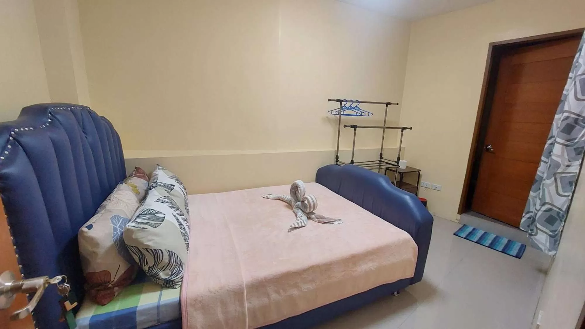 Bed in Aussie Inn Baguio City Direct