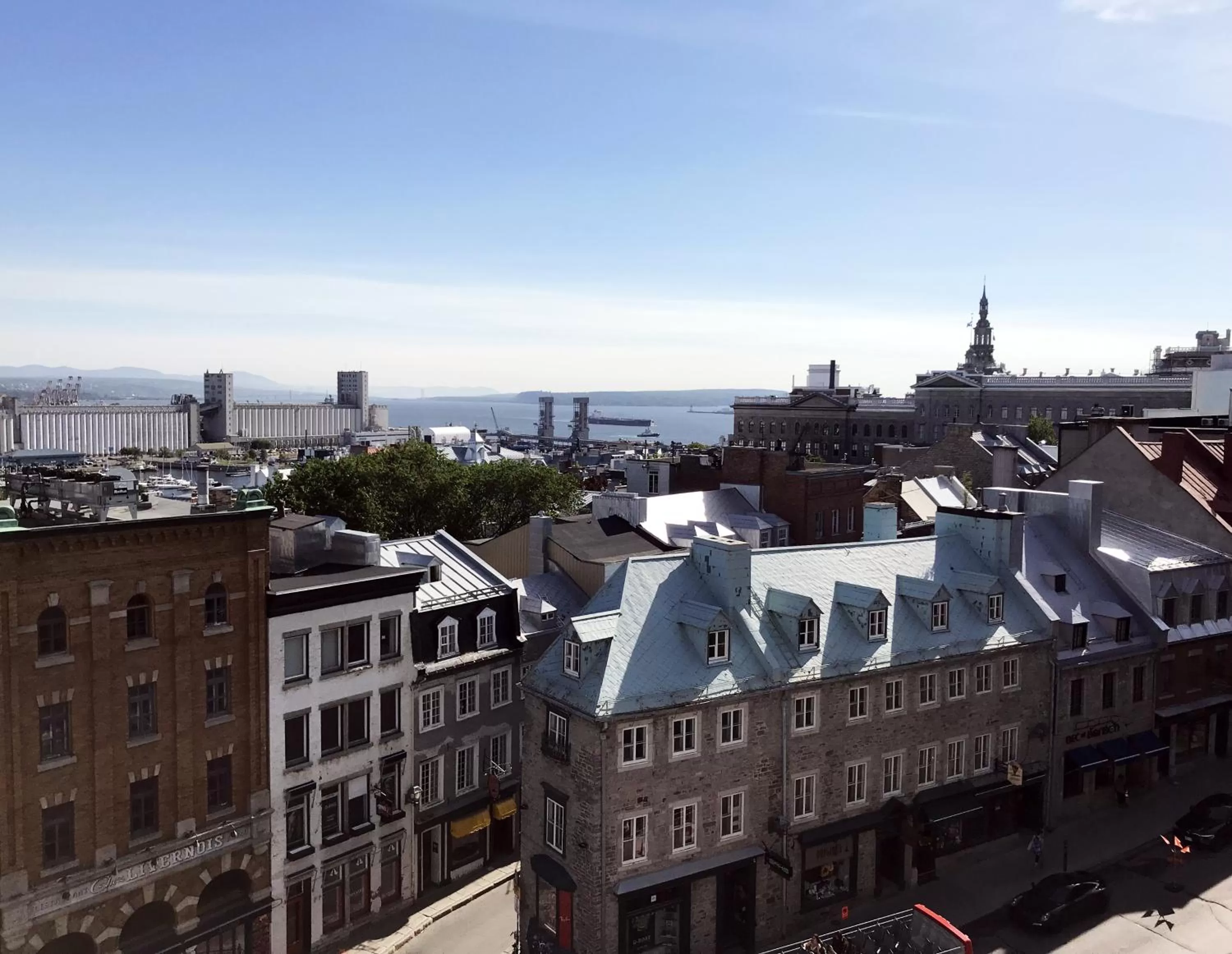 City view in Monsieur Jean - Hôtel Particulier