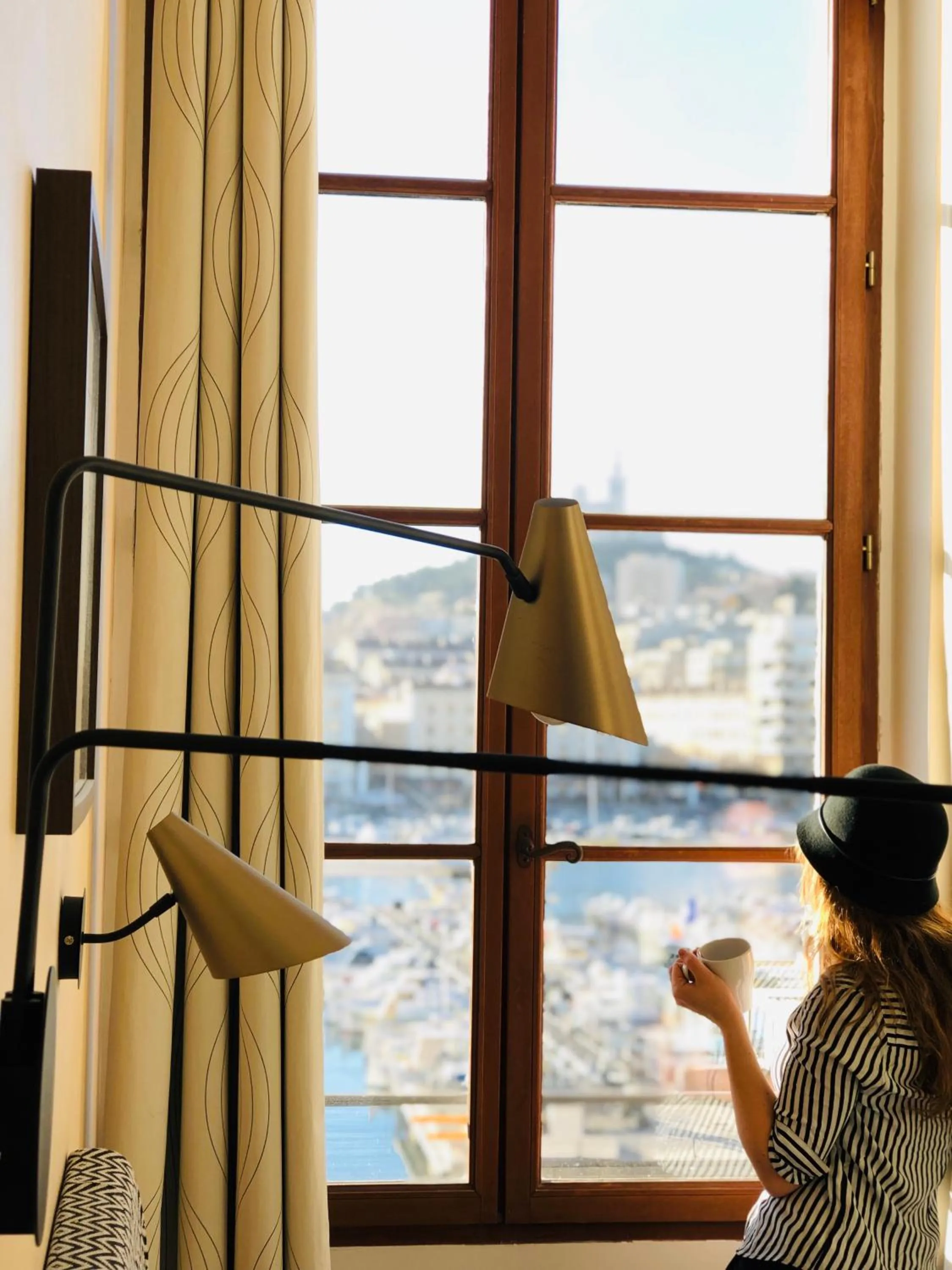 People in Hotel Belle-Vue Vieux-Port