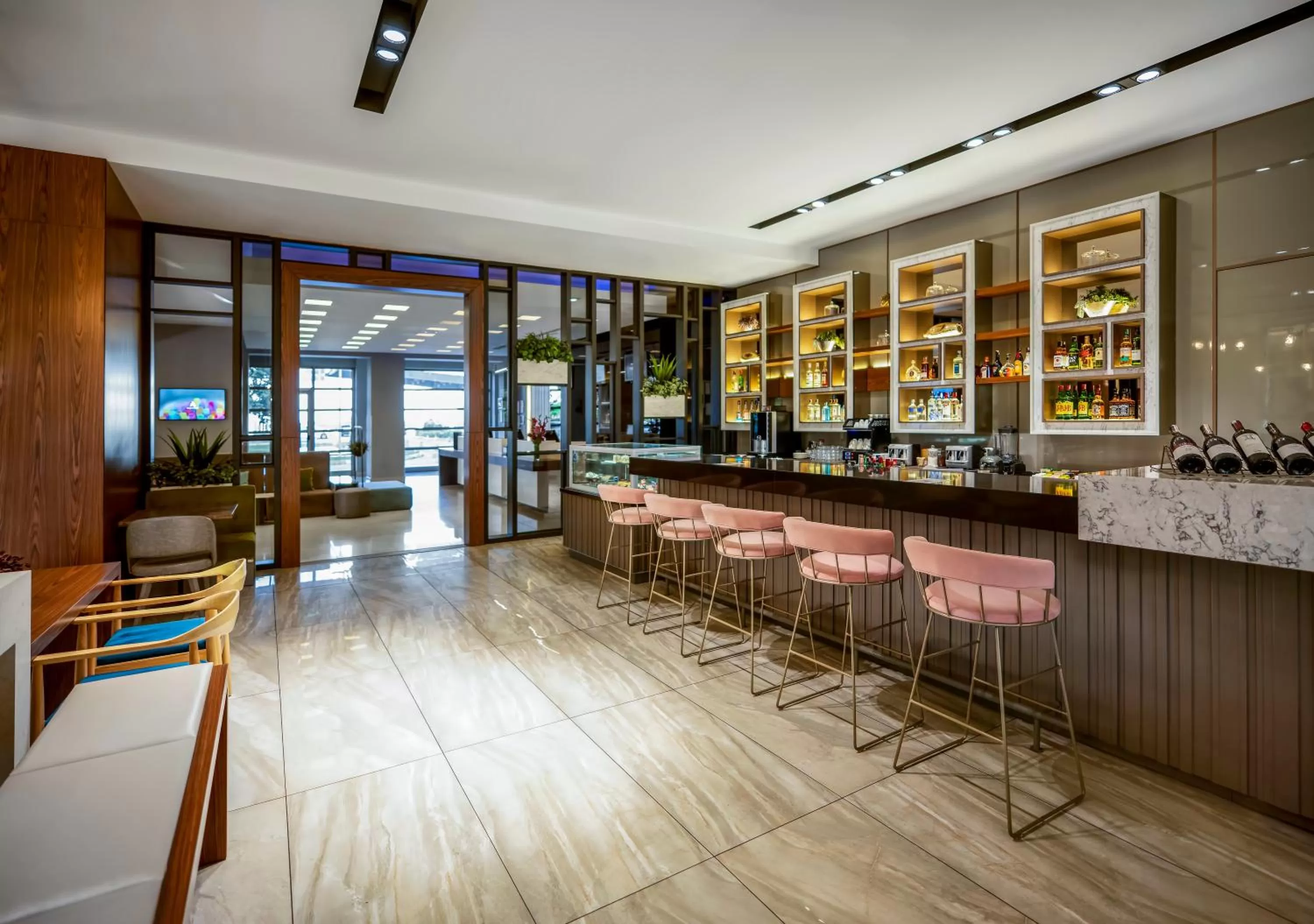 Lounge or bar in Novotel Trabzon