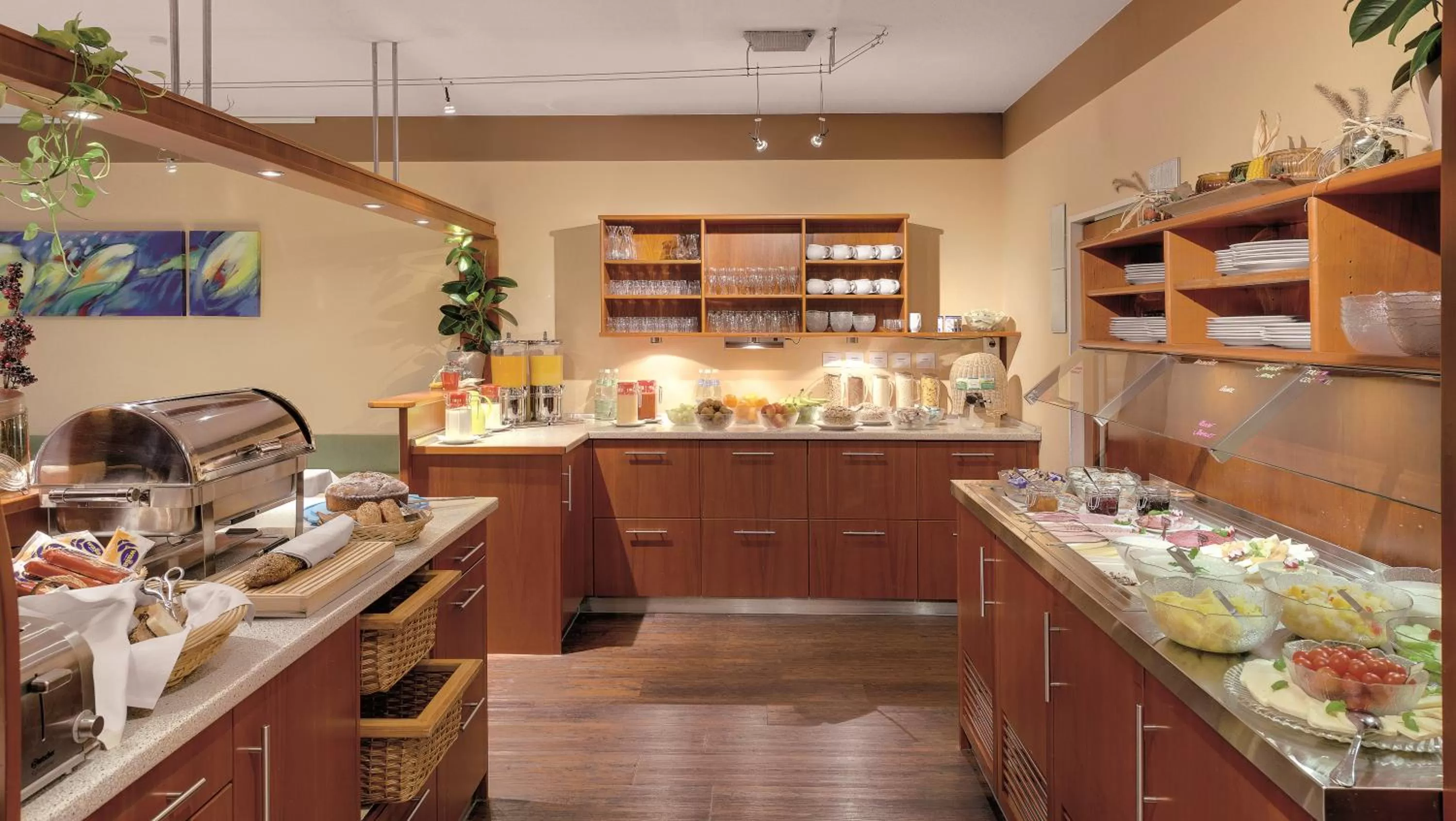 Buffet breakfast in Best Western Aparthotel Birnbachhöhe