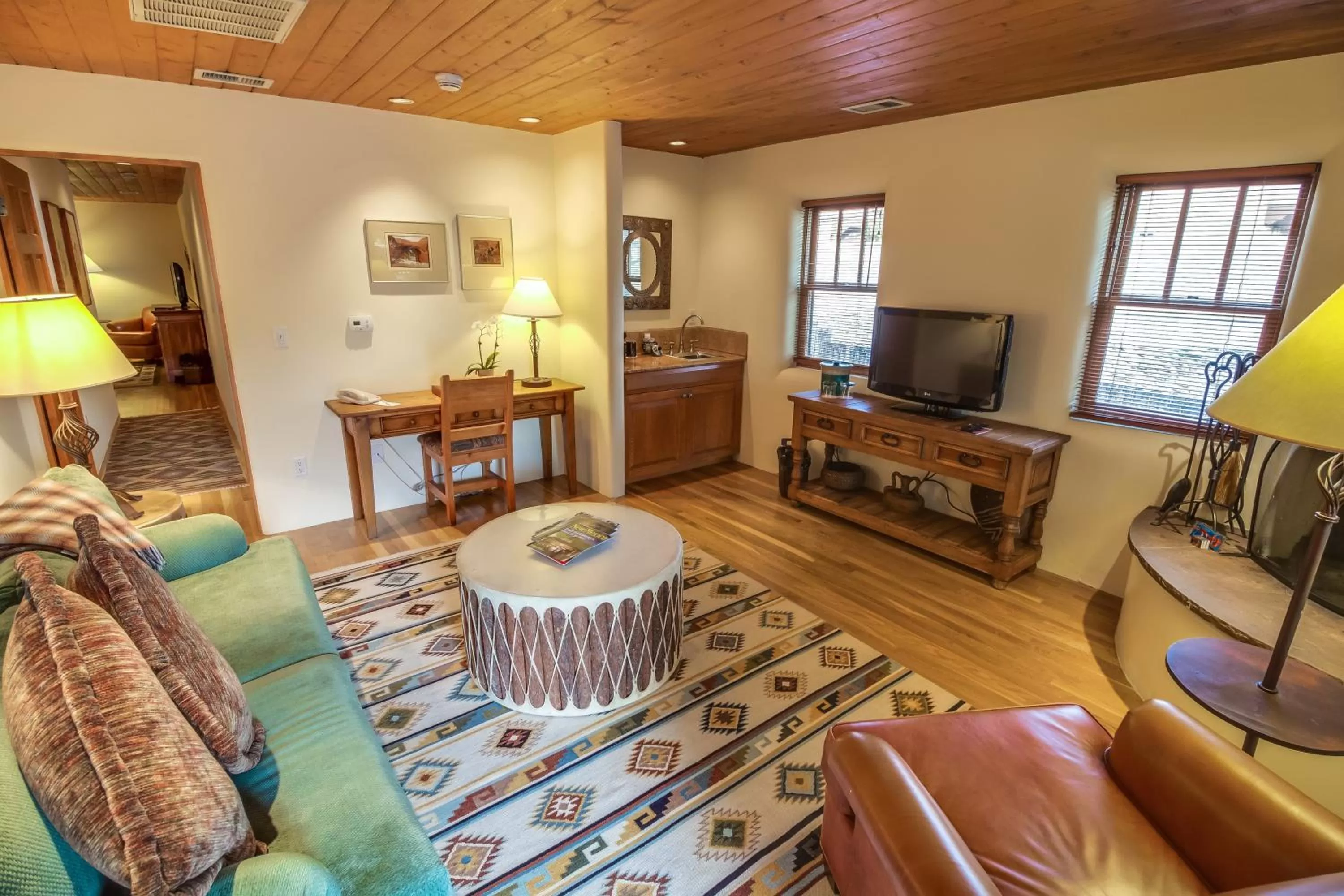 Living room in Inn on the Alameda