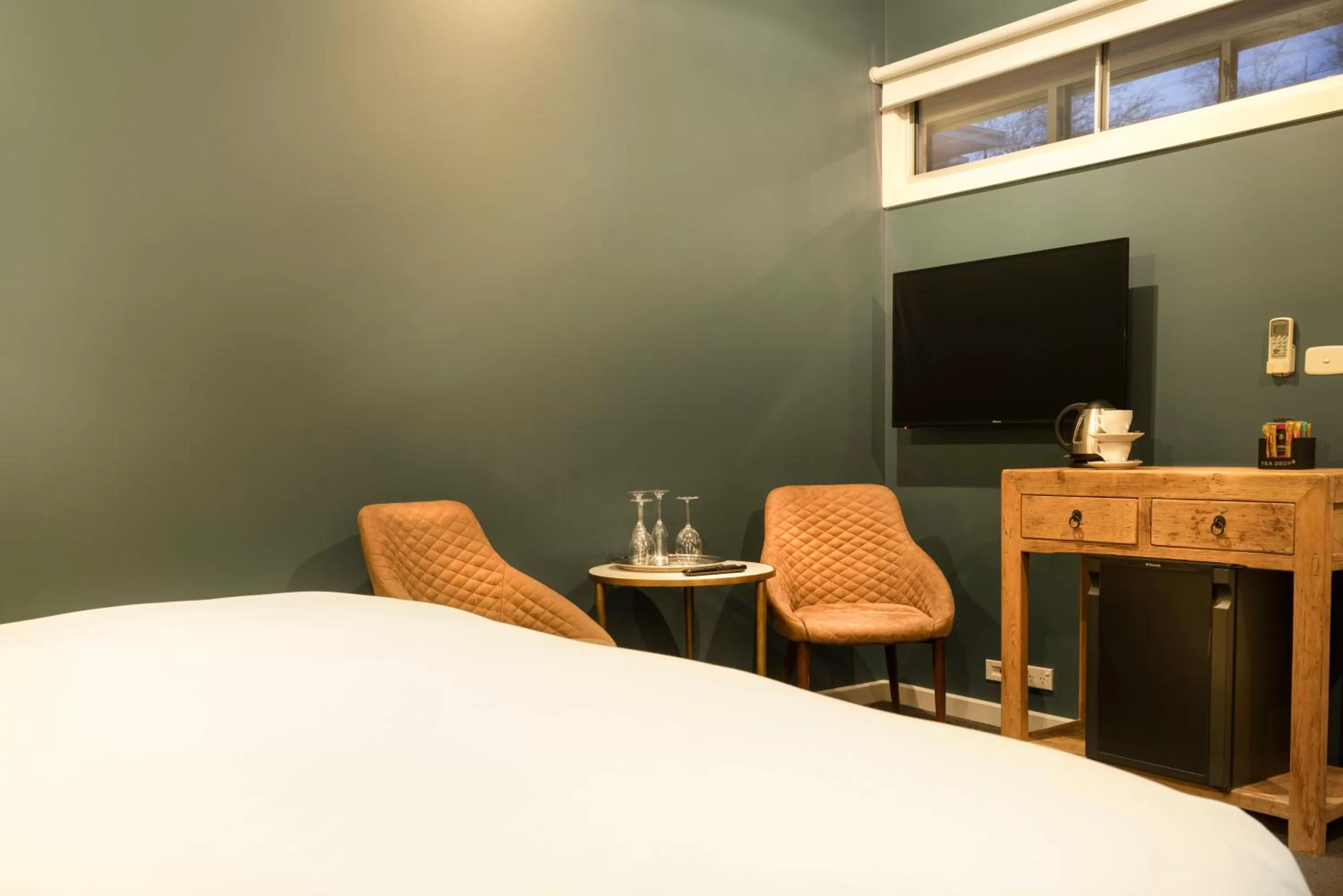 Bed in Hotel Frangos