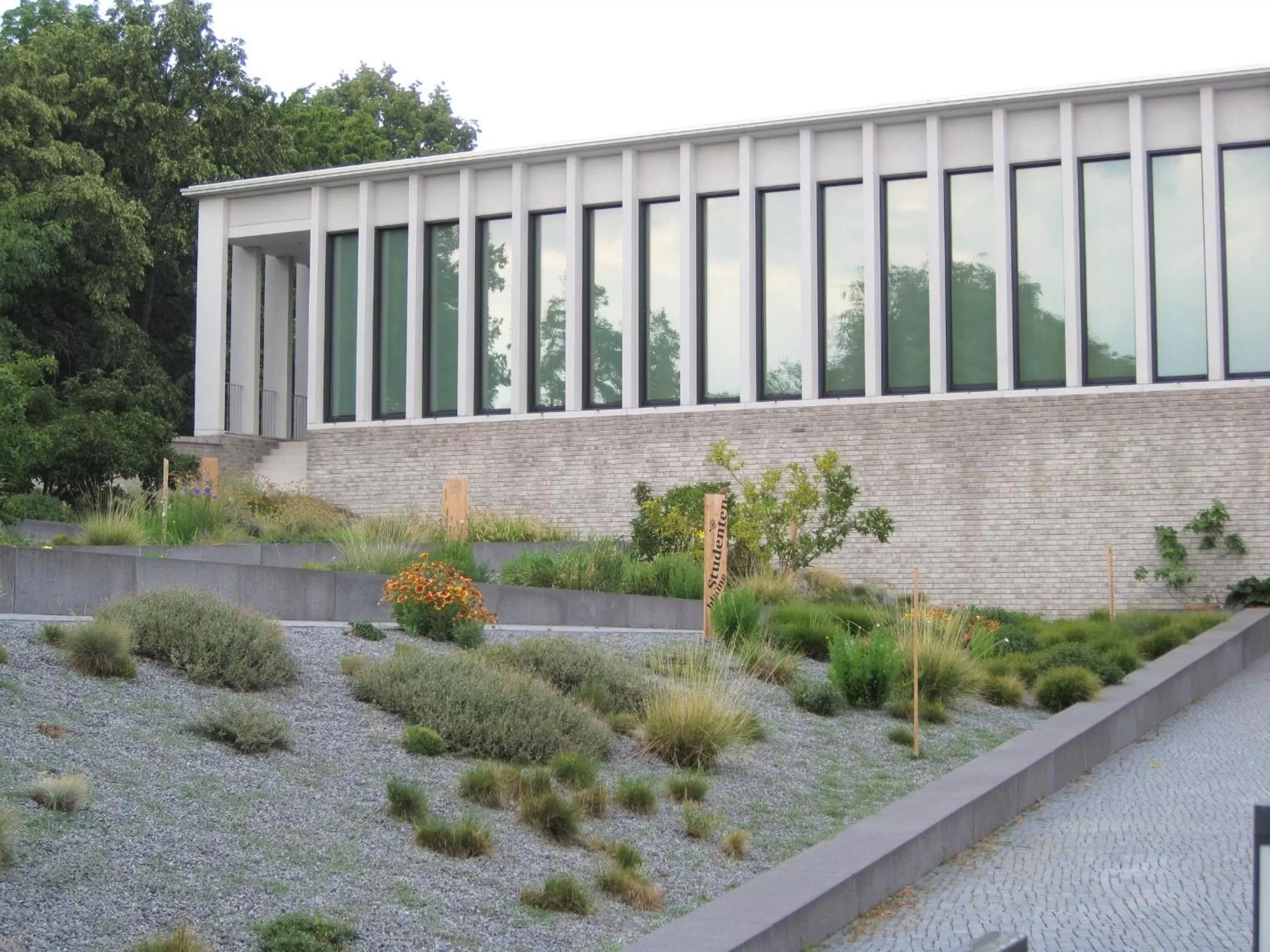 Nearby landmark in Travel Art Boardinghouse (Lazarettstr.)