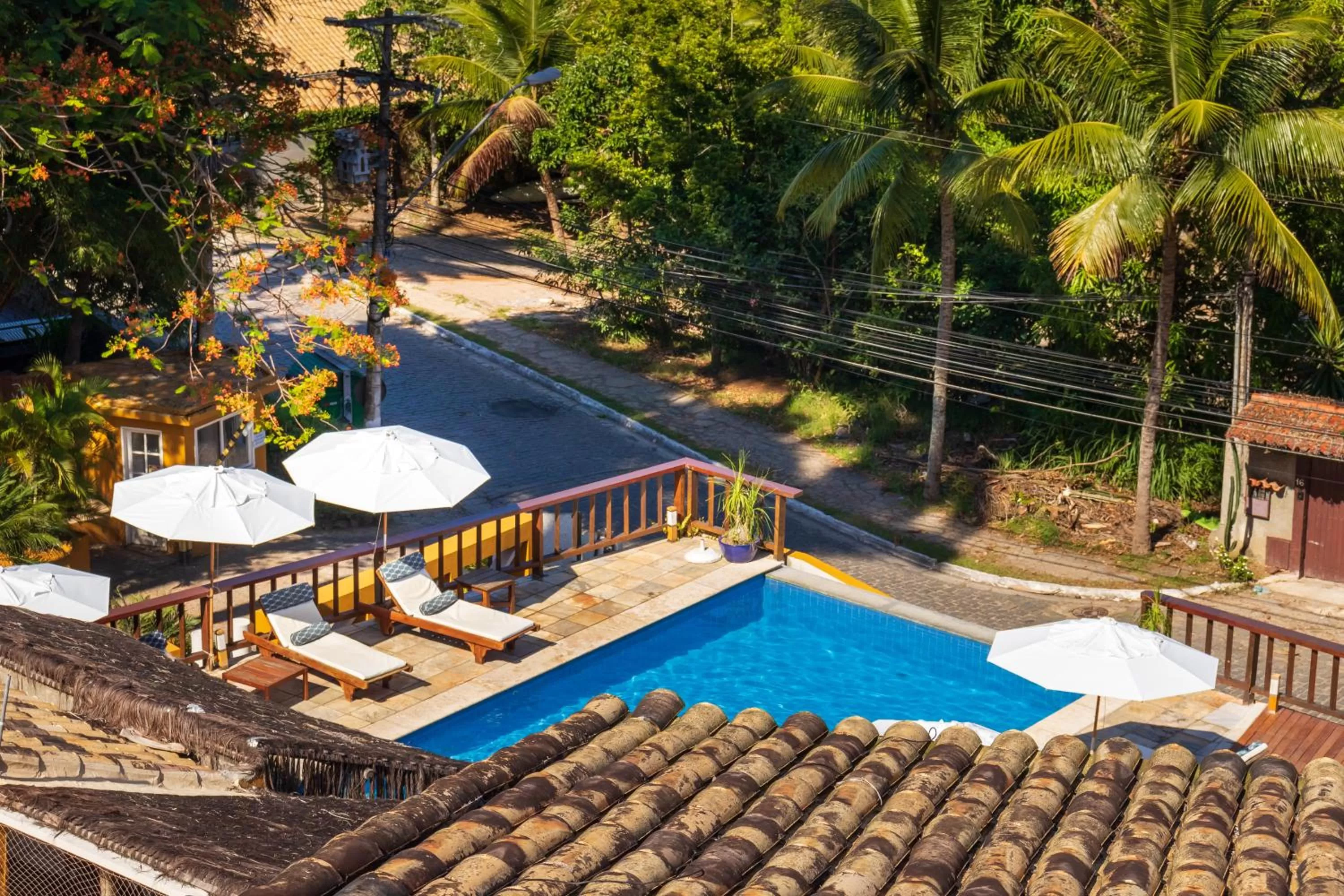 Swimming pool in Bahiamarela Boutique Hotel & SPA