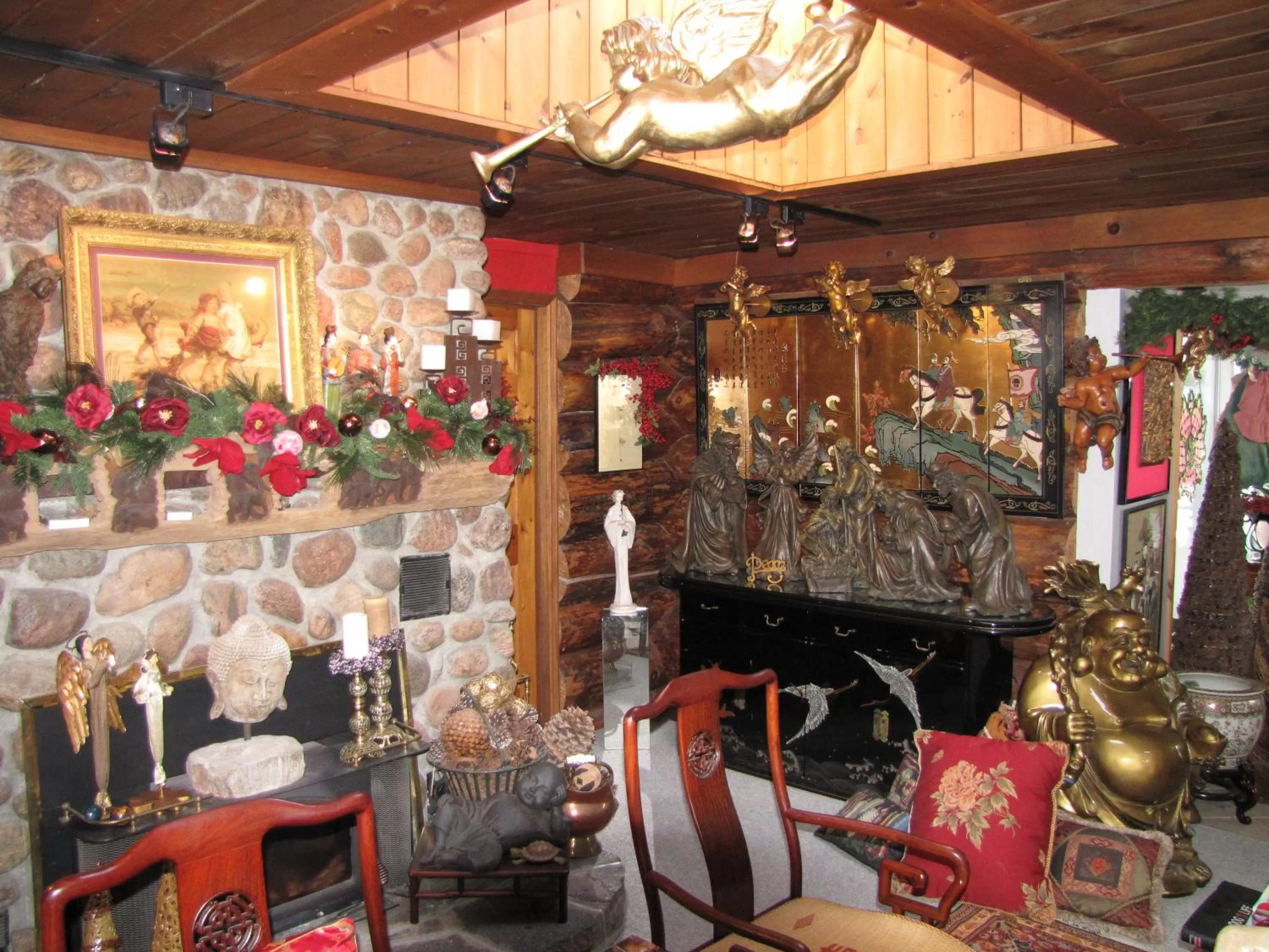 Decorative detail, Restaurant/Places to Eat in Shambhala Bed and Breakfast