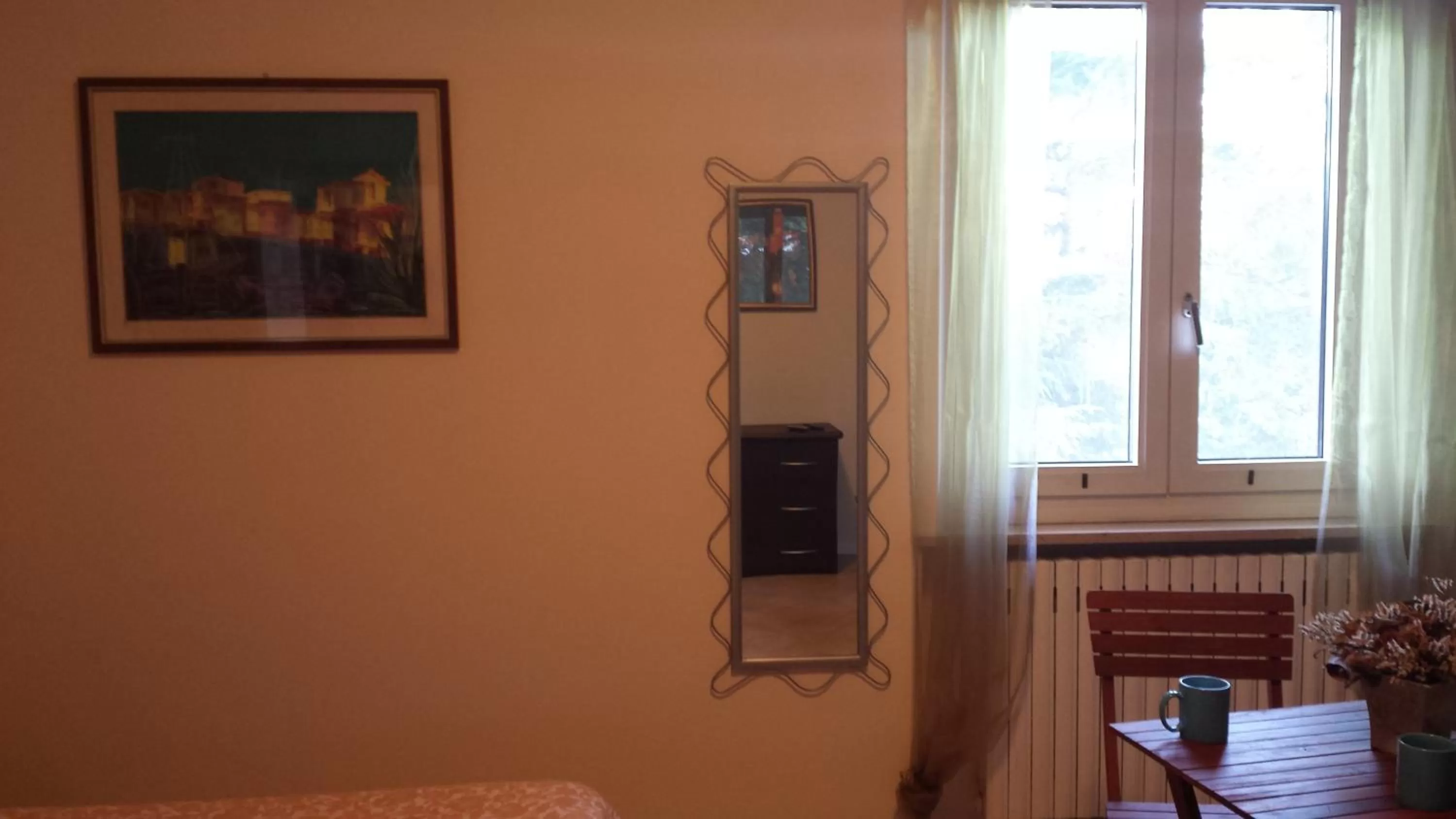 TV/Entertainment Center in B&B Azzurra