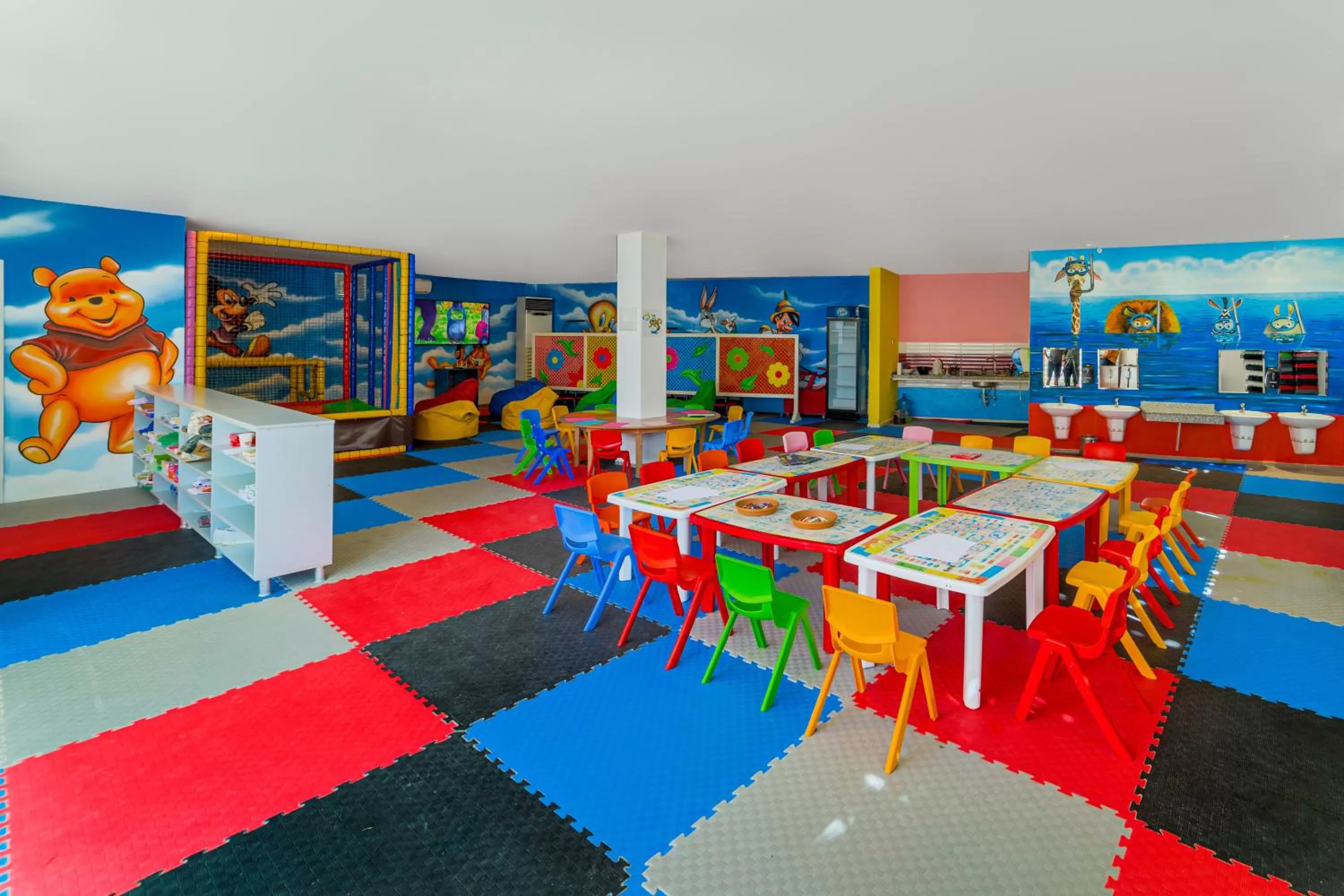 Kids's club in Justiniano Deluxe Resort