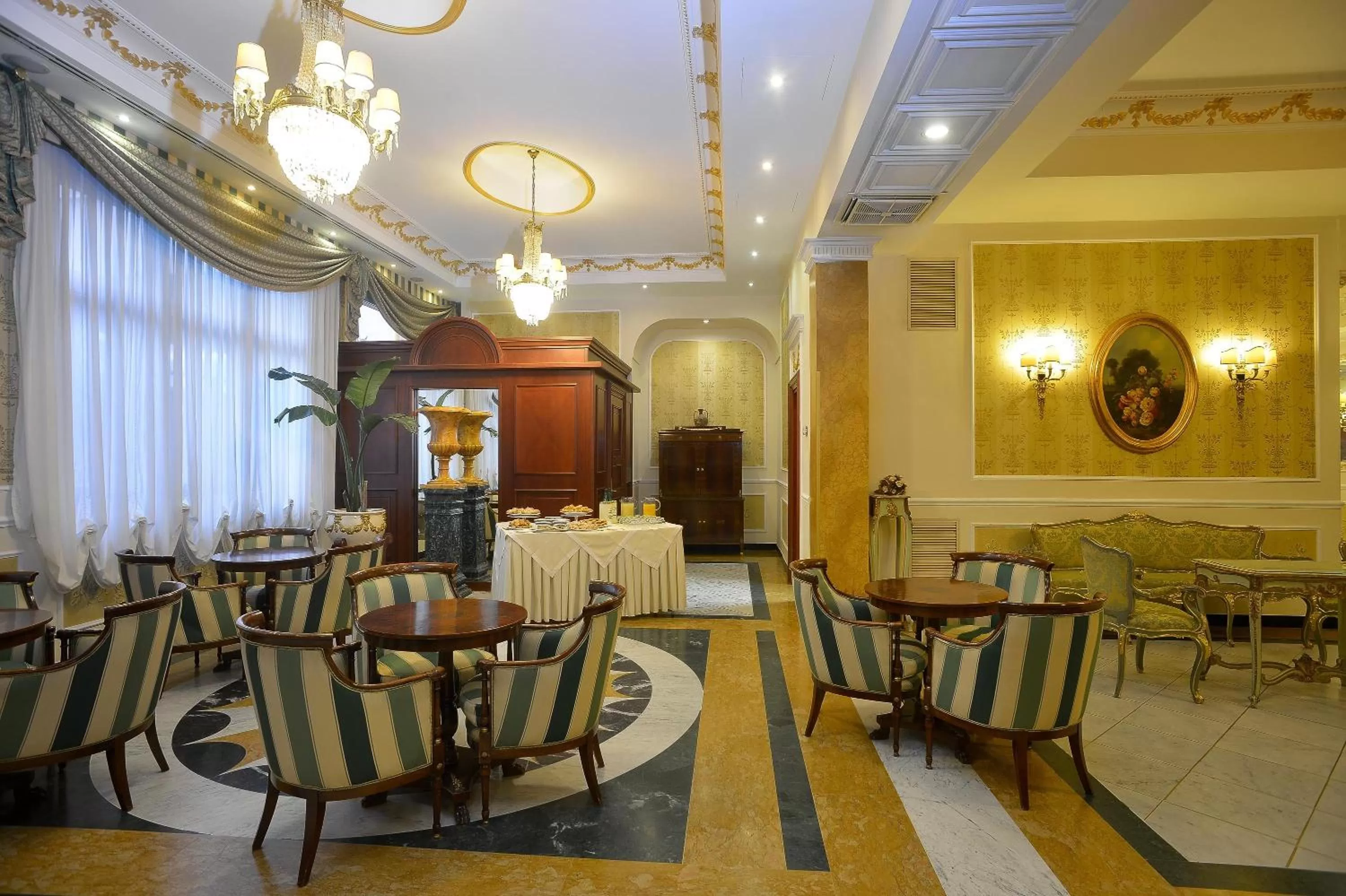 Lounge or bar in Zanhotel Europa