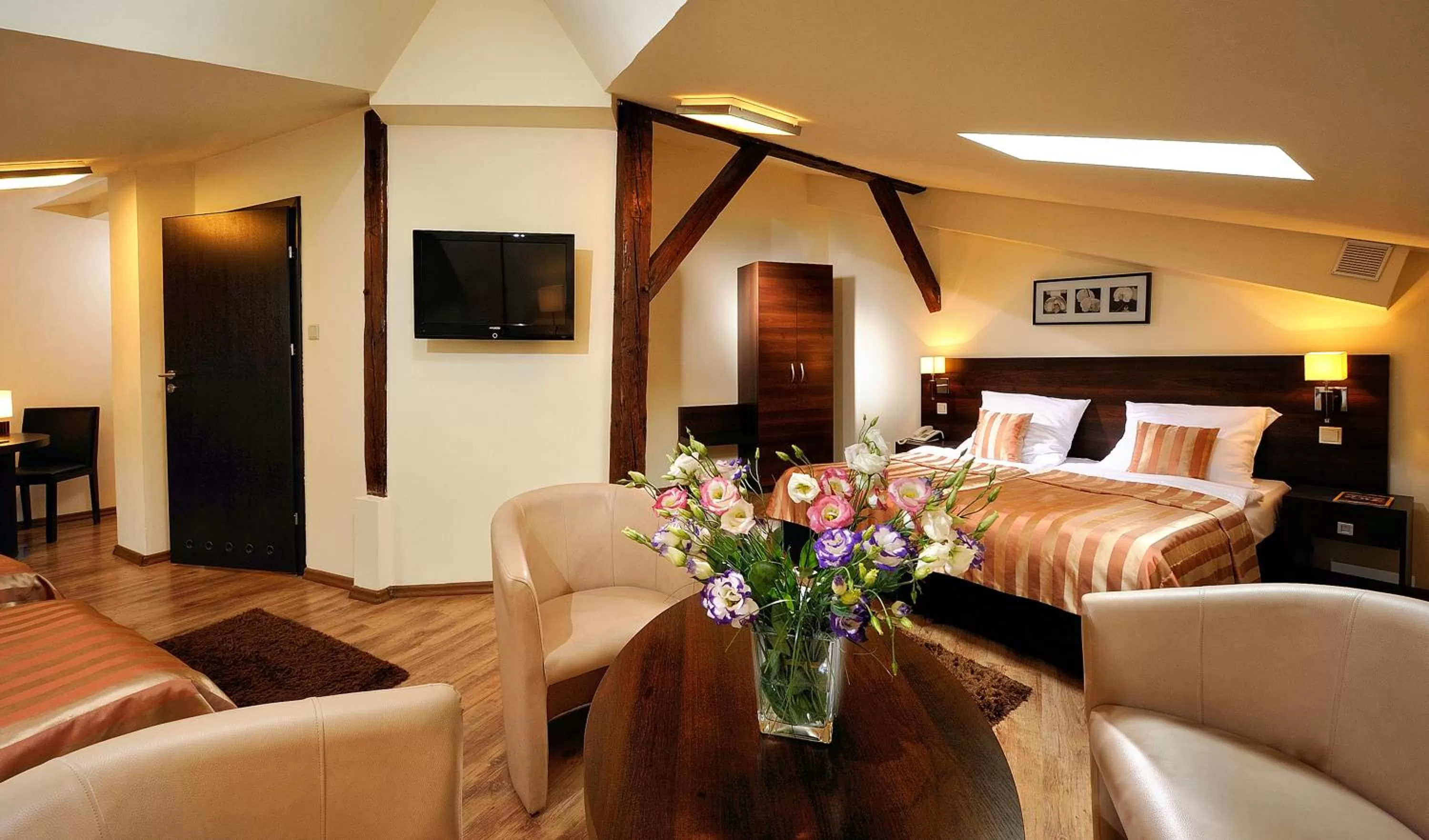 Photo of the whole room, Bed in Spatz Aparthotel