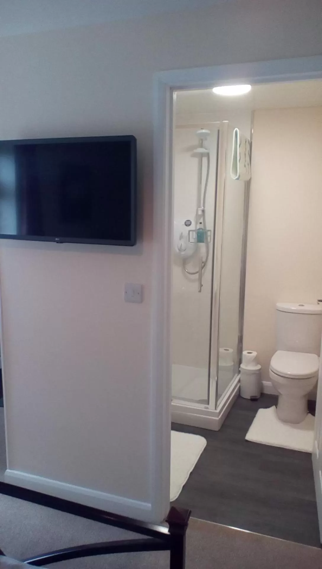 TV and multimedia in The Lincolnshire Poacher Inn