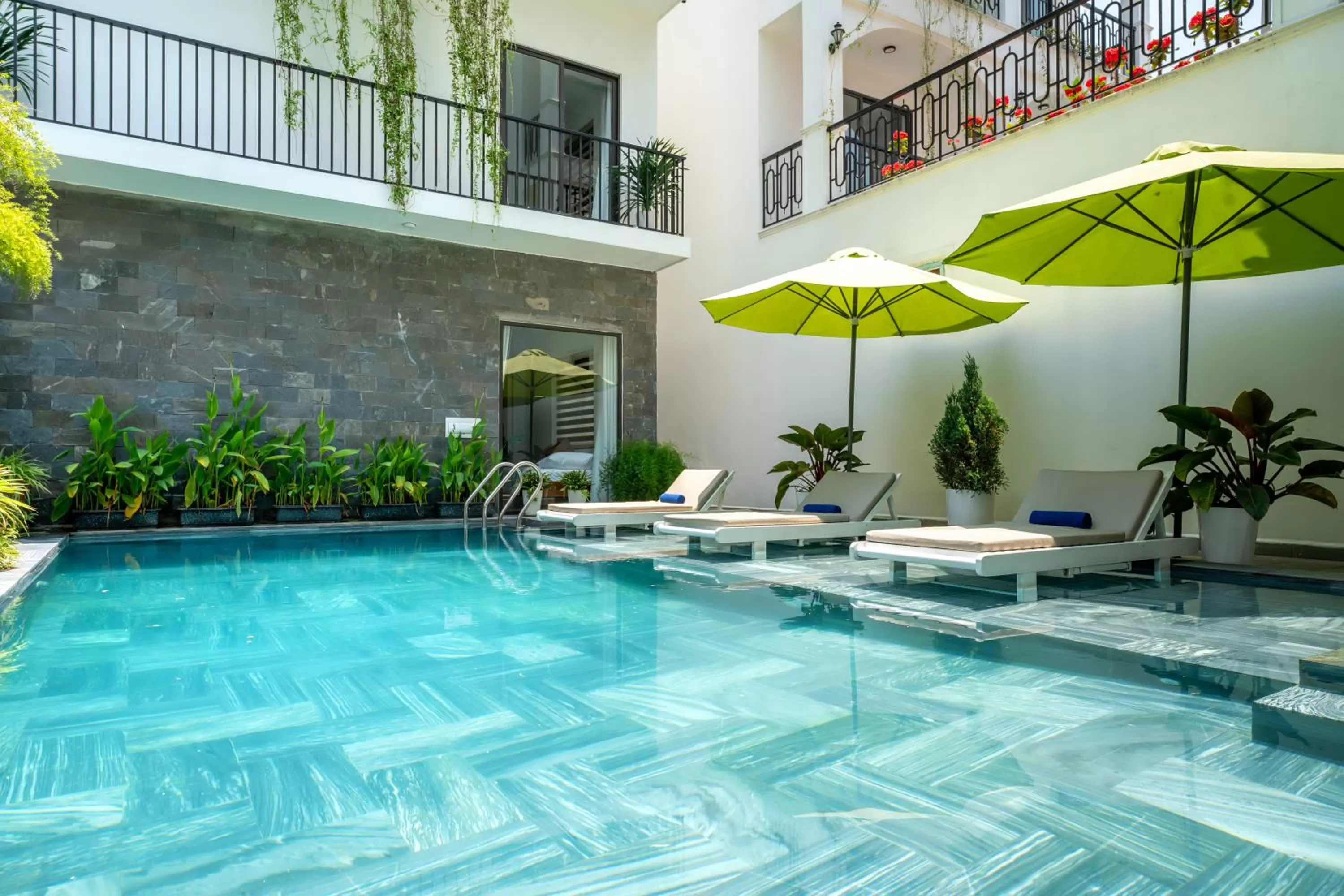 Property building, Swimming Pool in Tomorrow Oasis Boutique Villa Hoi An