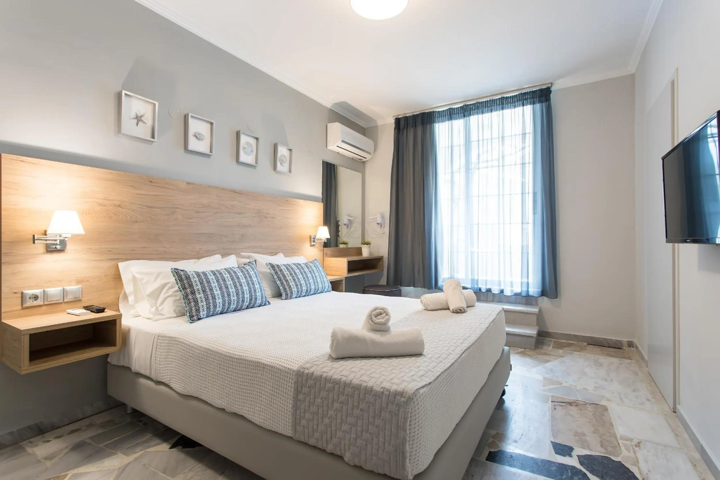 Photo of the whole room, Bed in Georgioupolis Beach Hotel