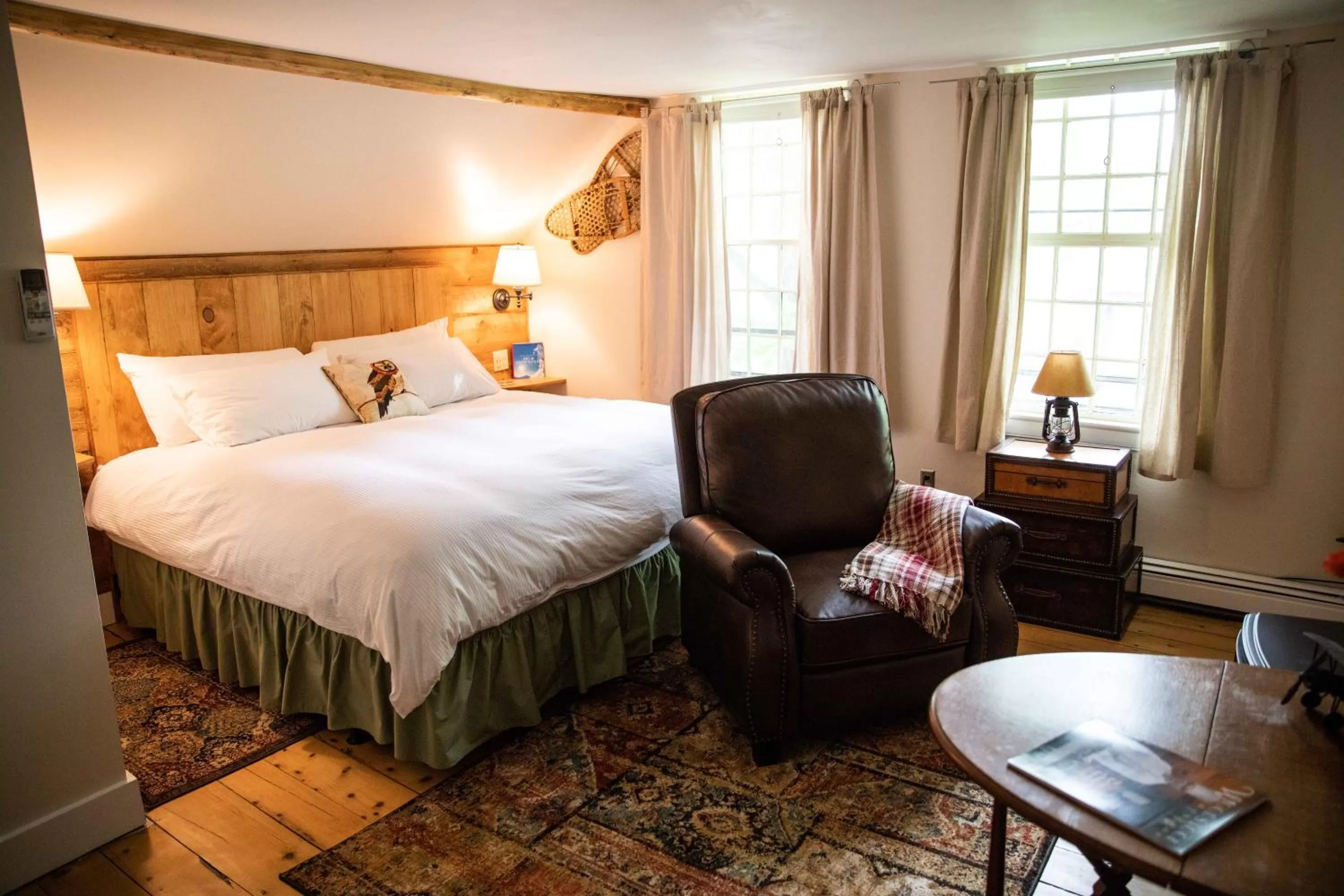 Bed in The Woodstocker B&B