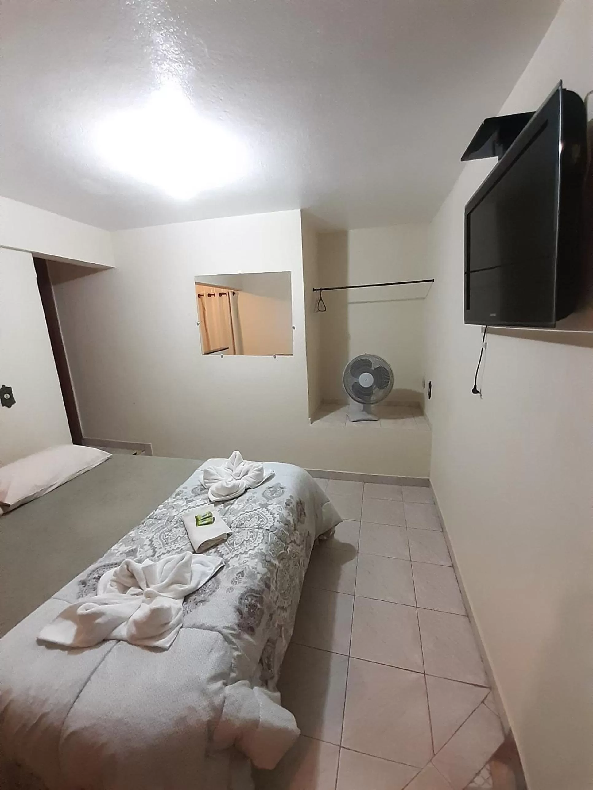 Patio, Bed in Pousada Reino Encantado - São Thomé das Letras - Minas Gerais