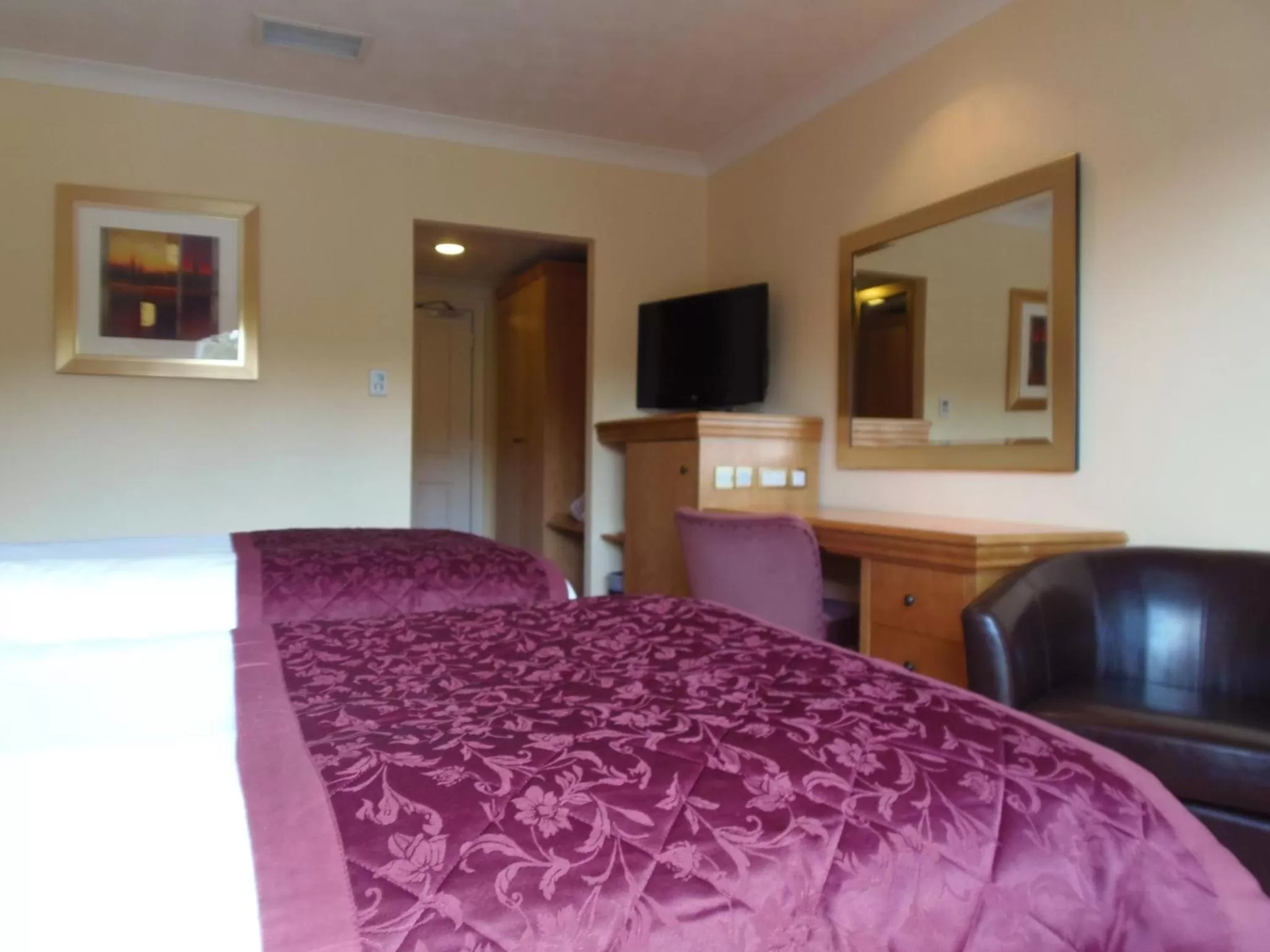 Photo of the whole room, Bed in Lakeside International Hotel