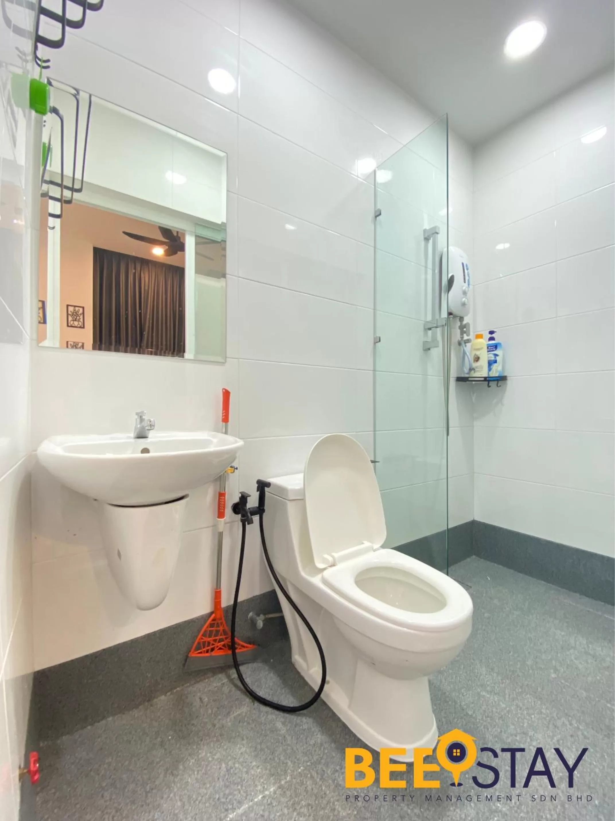Bathroom in The Wave Suites Melaka by BEESTAY