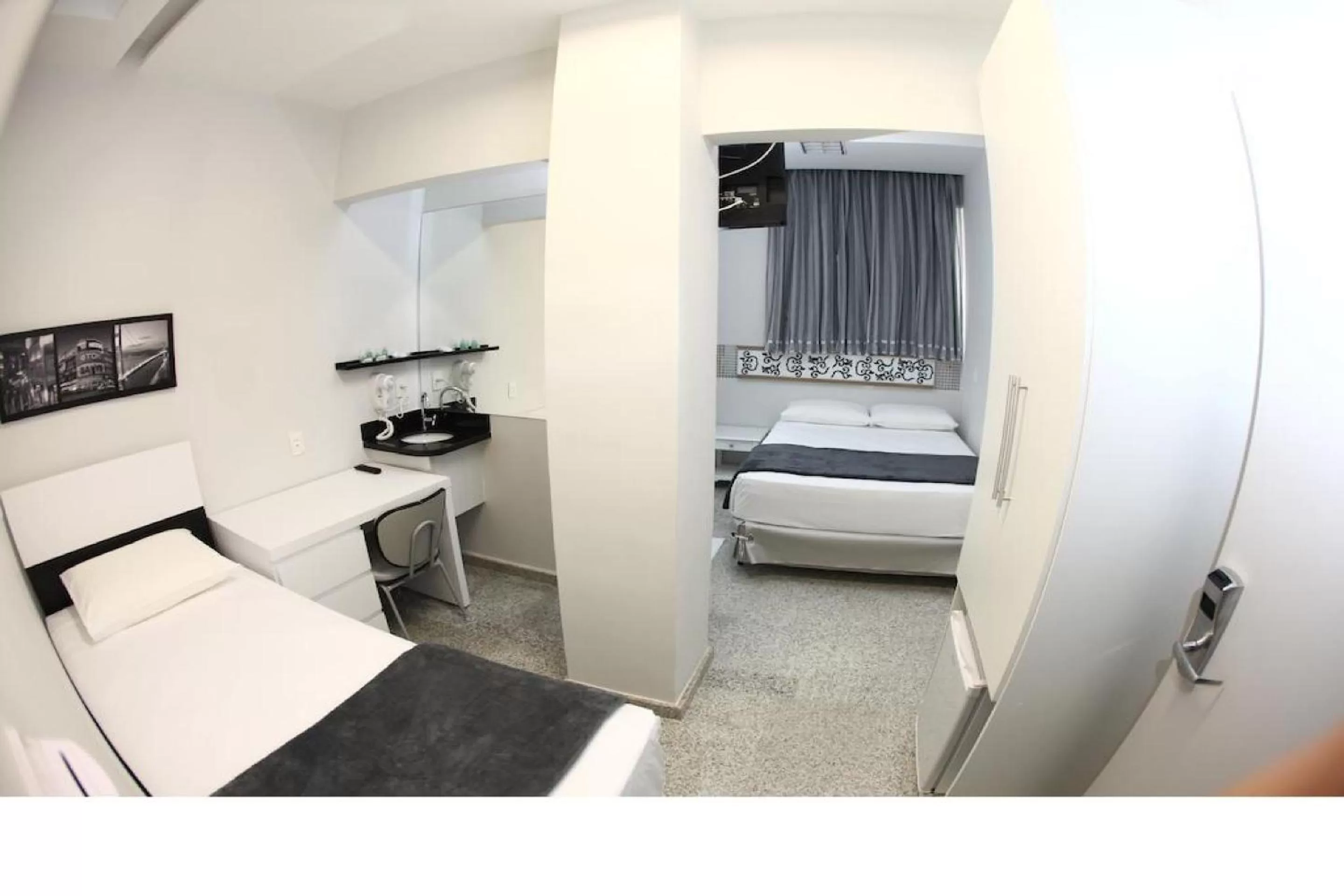 Bedroom, Bed in Compacto Hotel Alphaville Campinas