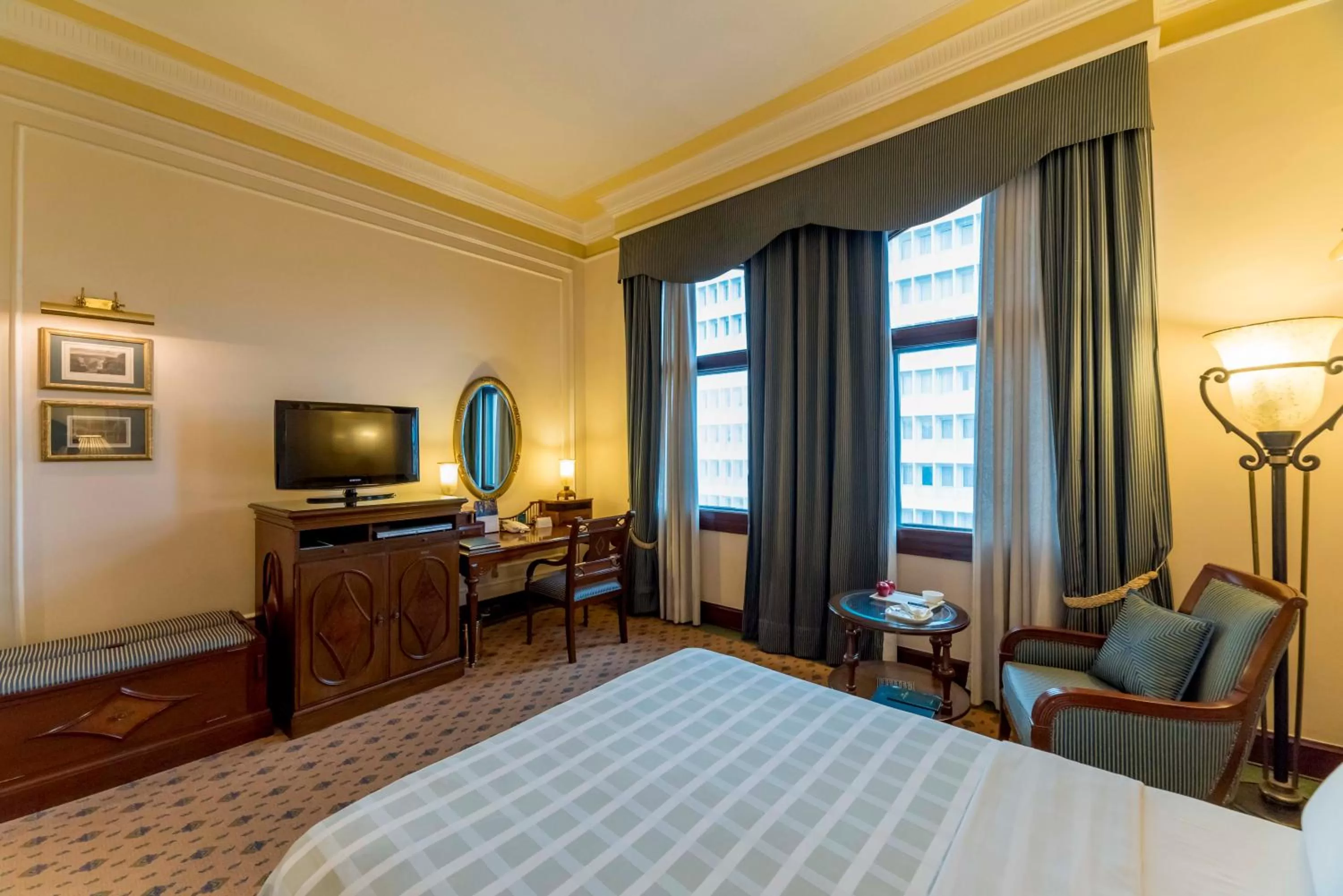 The Oberoi Grand Kolkata