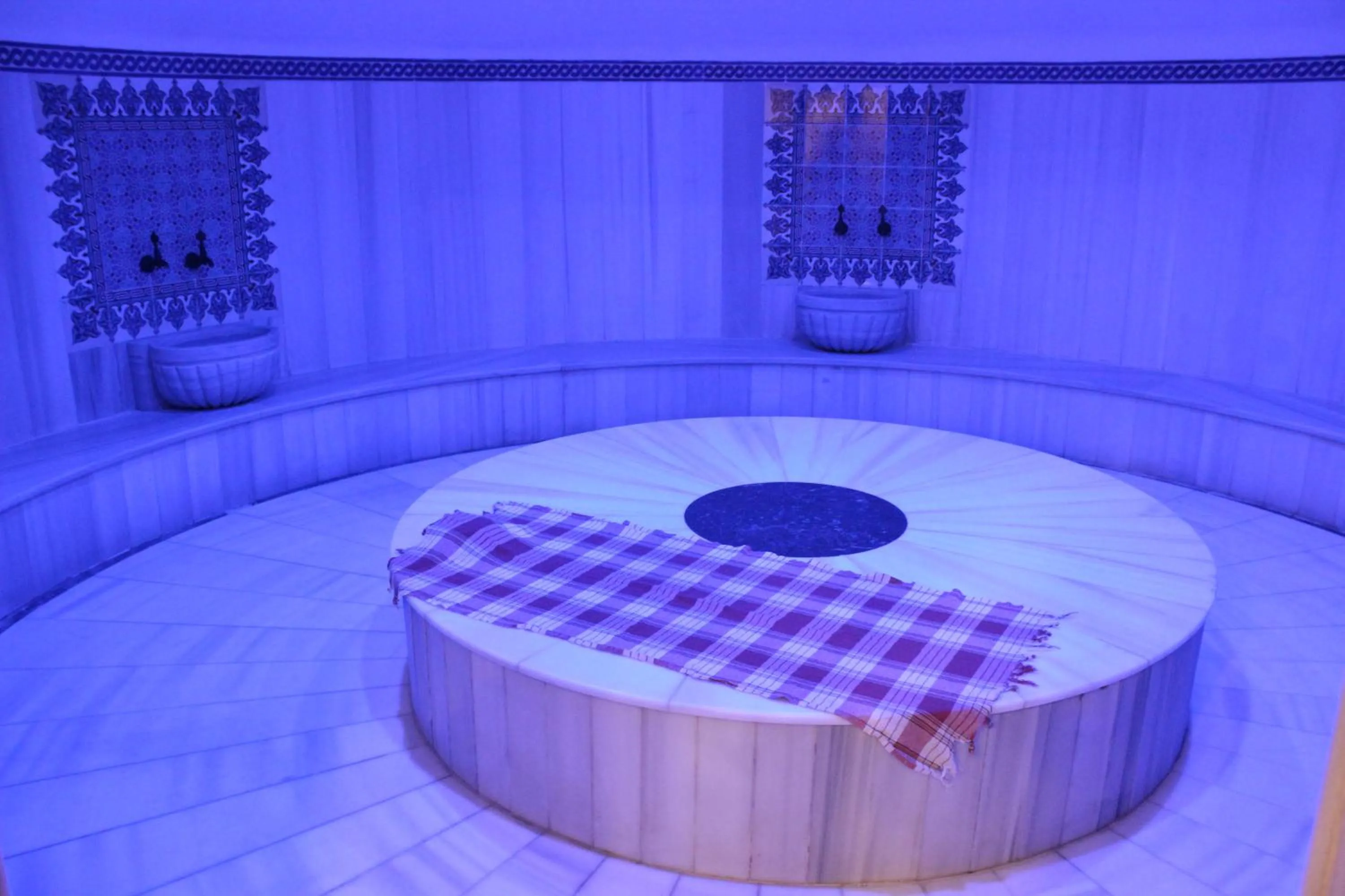 Spa and wellness centre/facilities, Bed in Topkapi Inter Istanbul Hotel