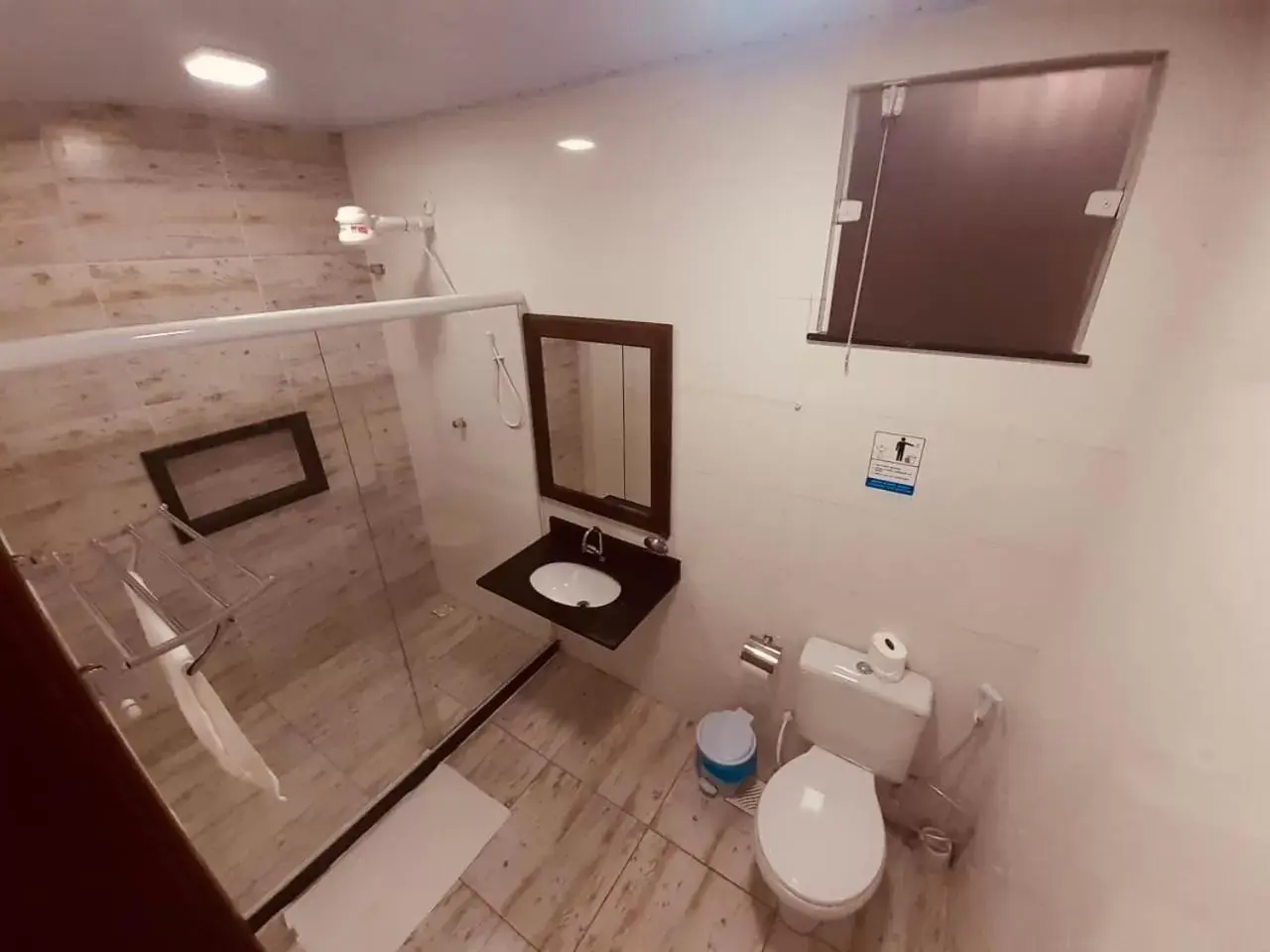 Deluxe Triple Room in Flamingo Beach Pousada Deluxe Triple Room in Flamingo Beach Pousada