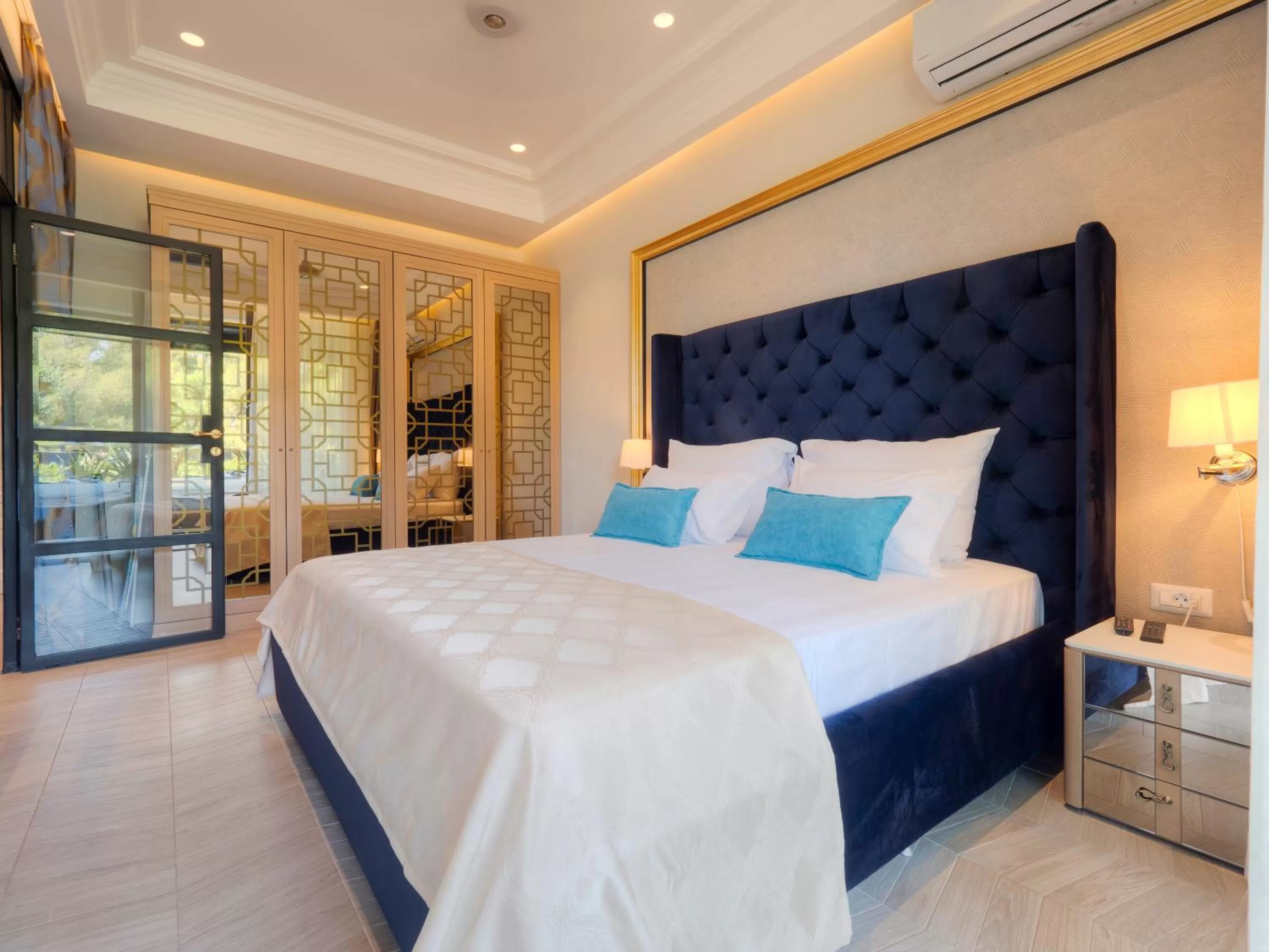 Bed in PERLA Apartments