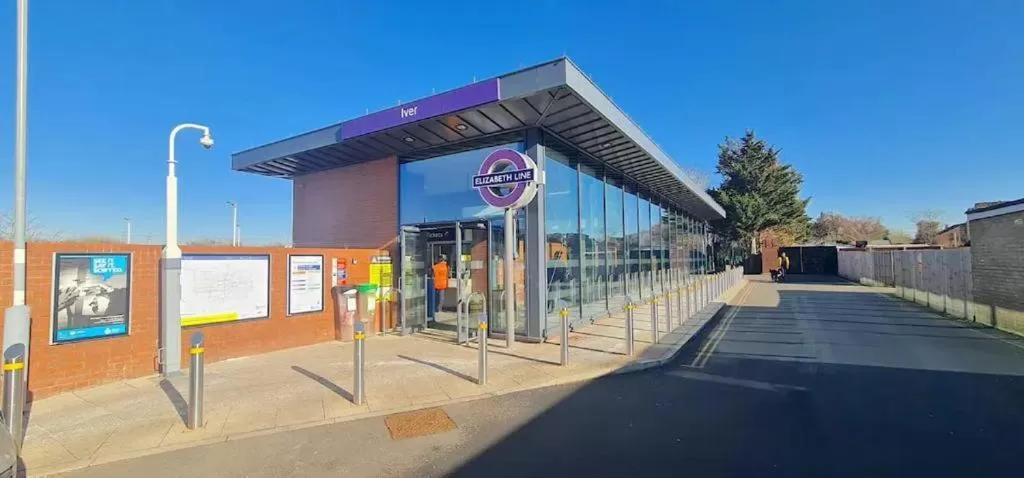 Property Building in 44a Bathurst Walk