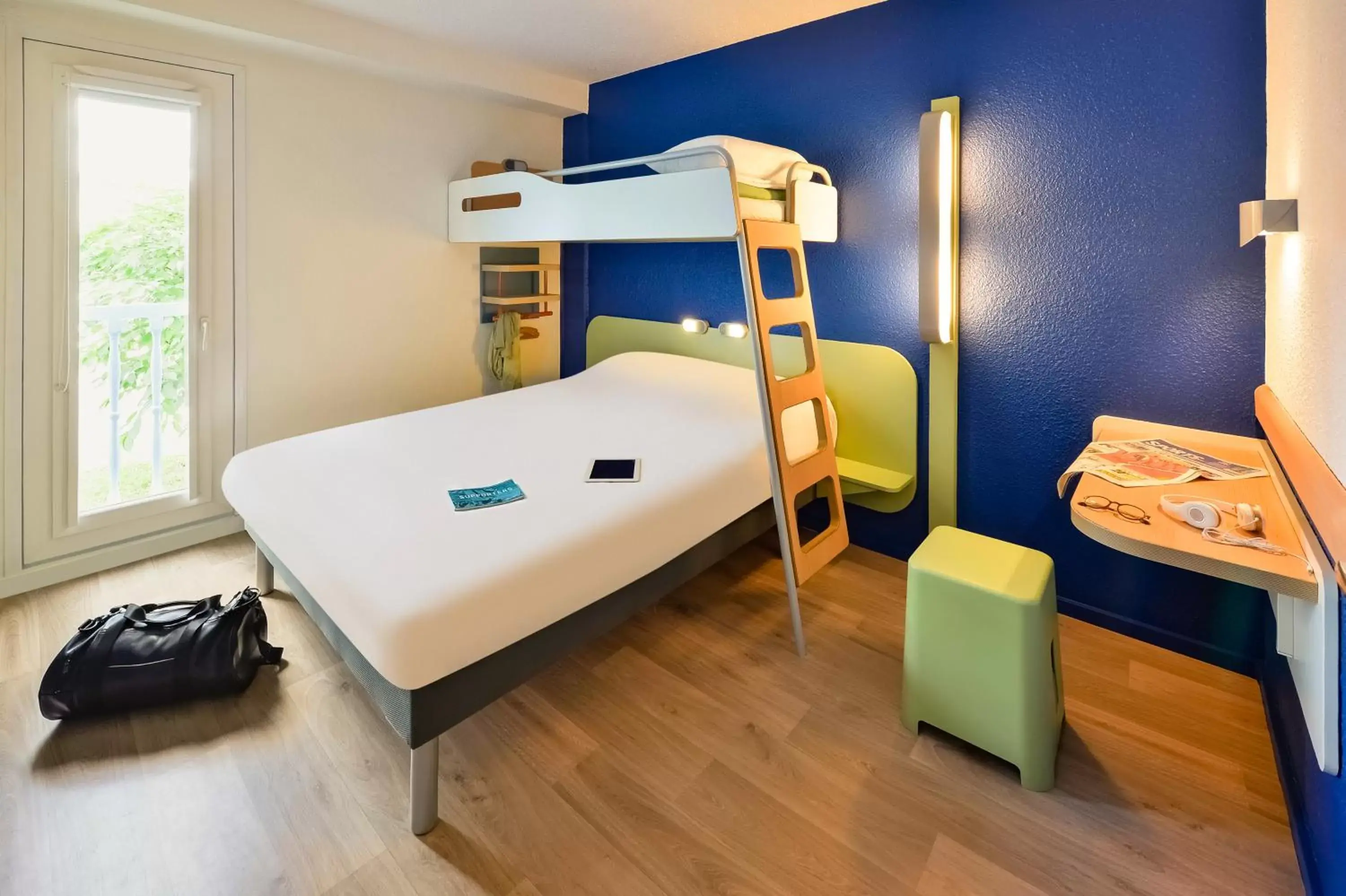 Standard Double Room with Bunk Bed in Ibis budget Chambéry Centre Ville Standard Double Room with Bunk Bed in Ibis budget Chambéry Centre Ville