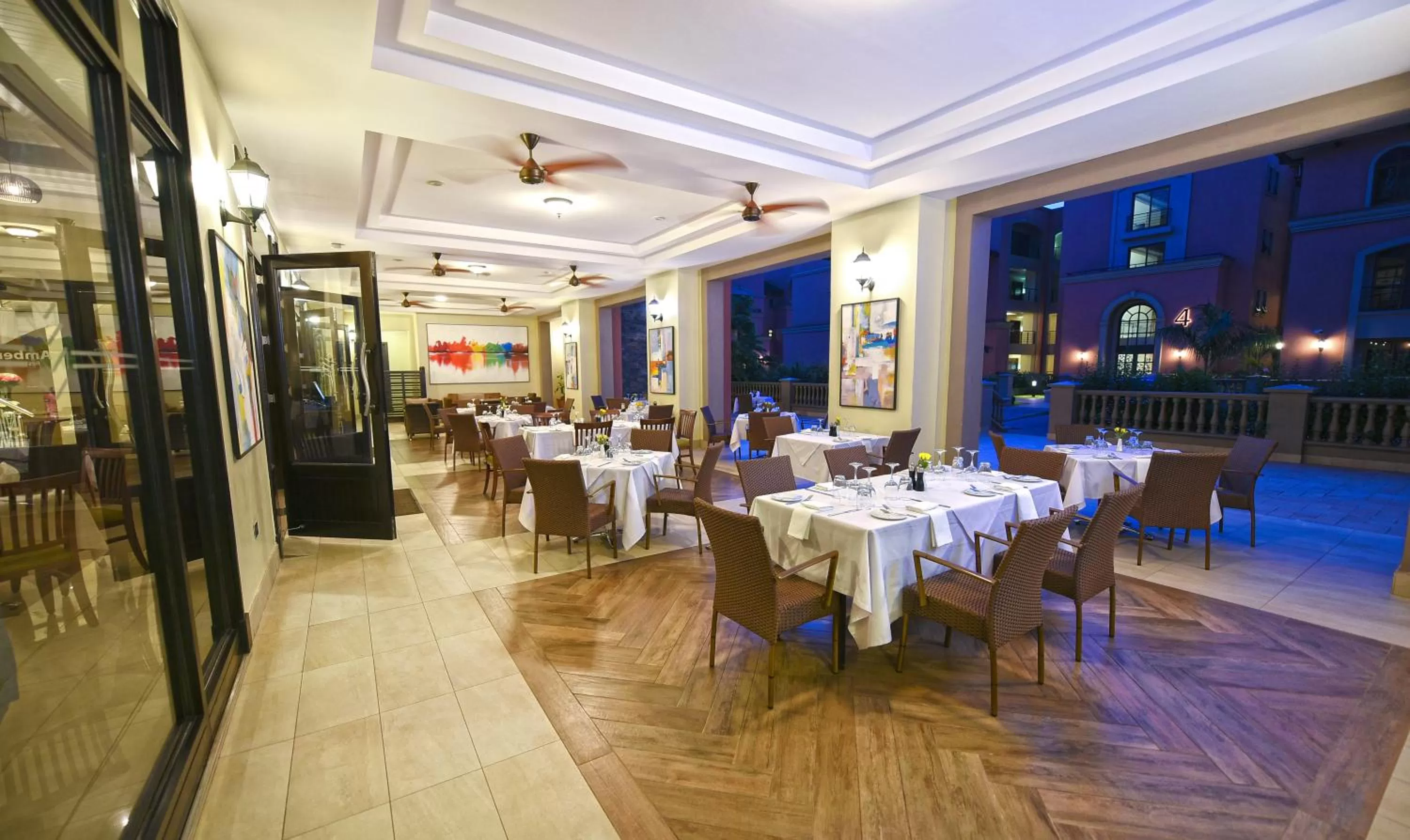 Meals in Mestil Hotel & Residences