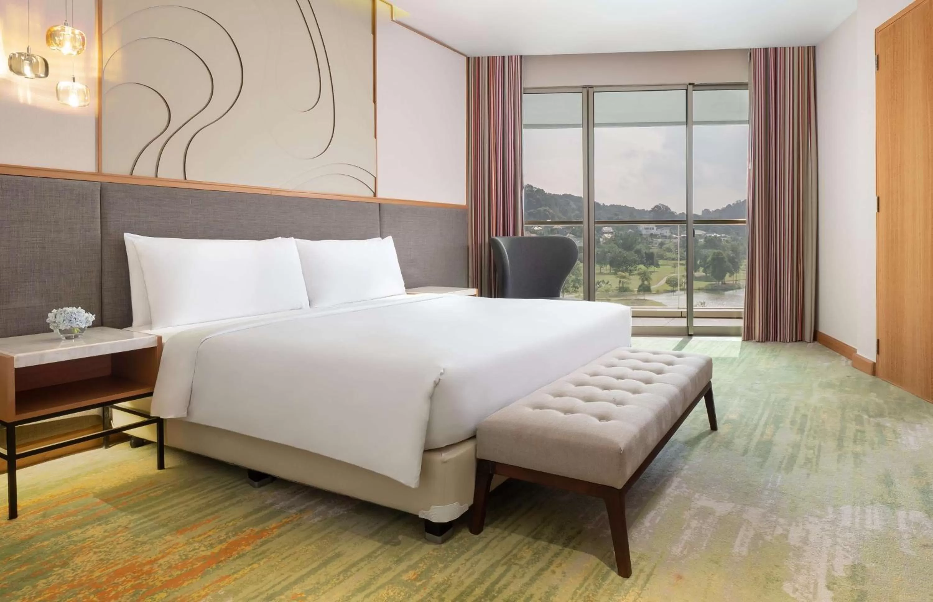 Deluxe Suite in Radisson Golf & Convention Center Batam