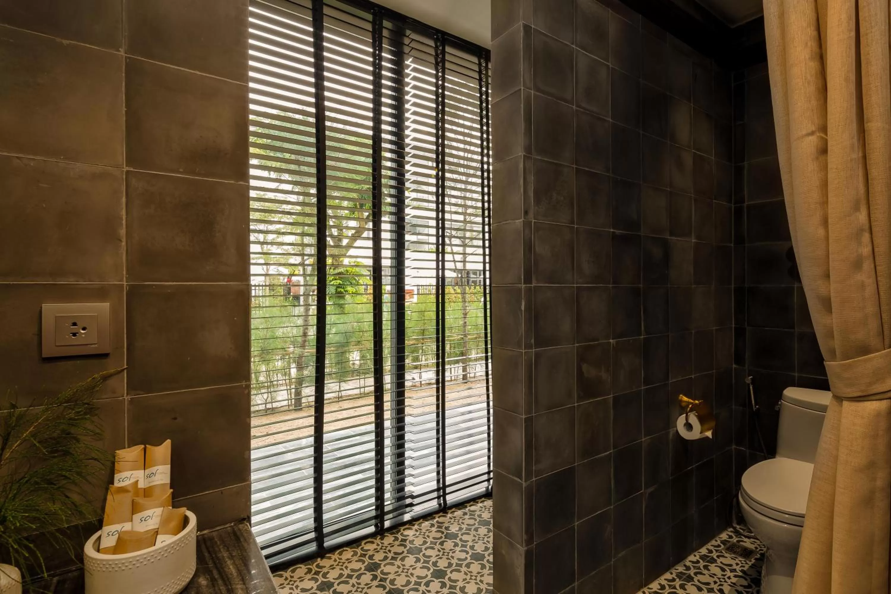 Bathroom in Sol An Bang Beach Resort & Spa