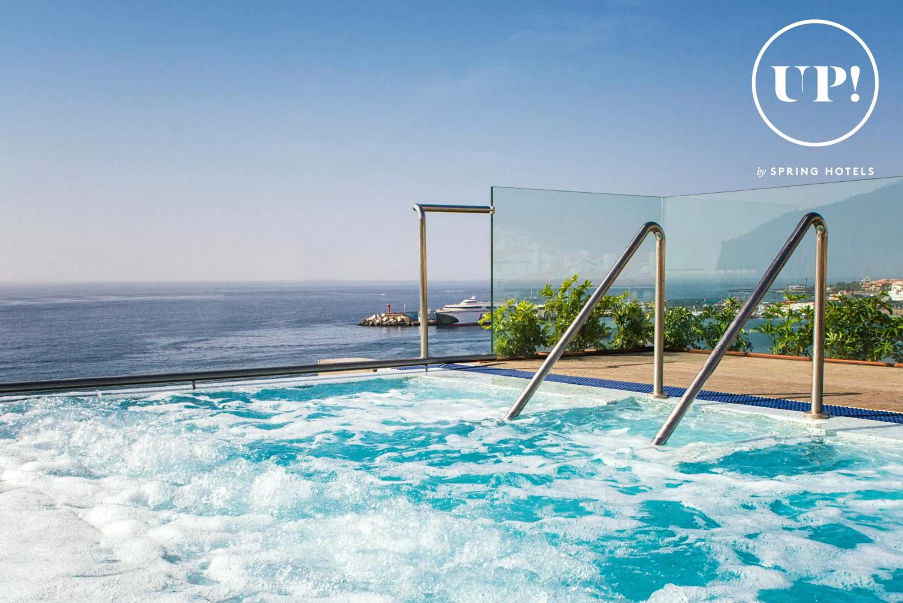 Swimming pool in Spring Arona Gran Hotel - Adults Only