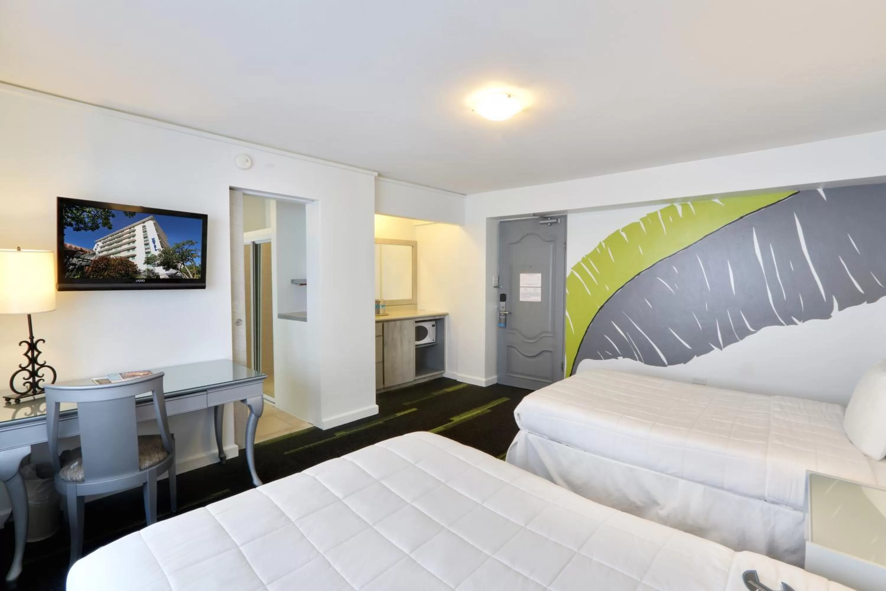 Bed in Hotel Miramar