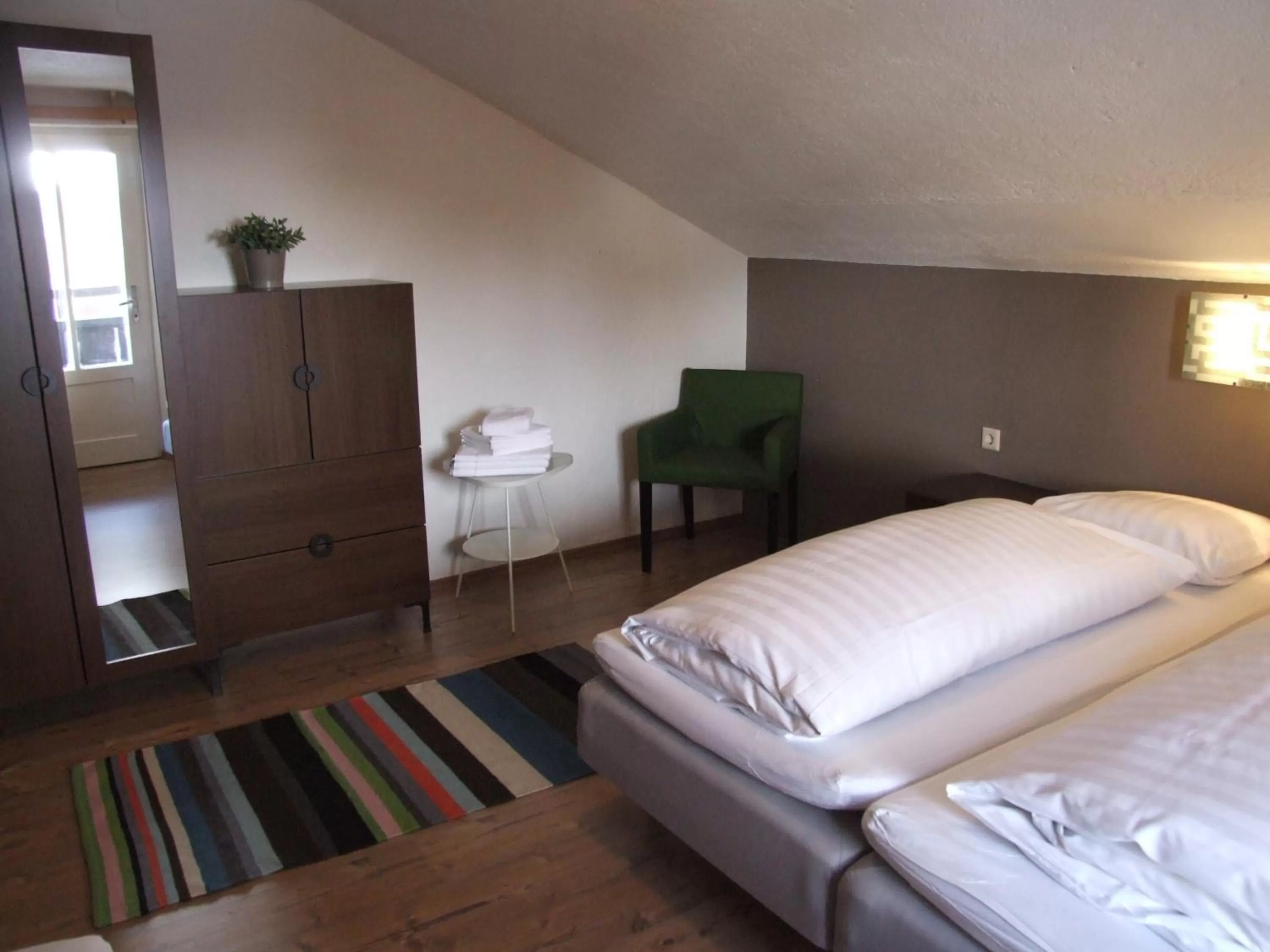 Bedroom, Bed in Haus Irmgard by Châtel Reizen