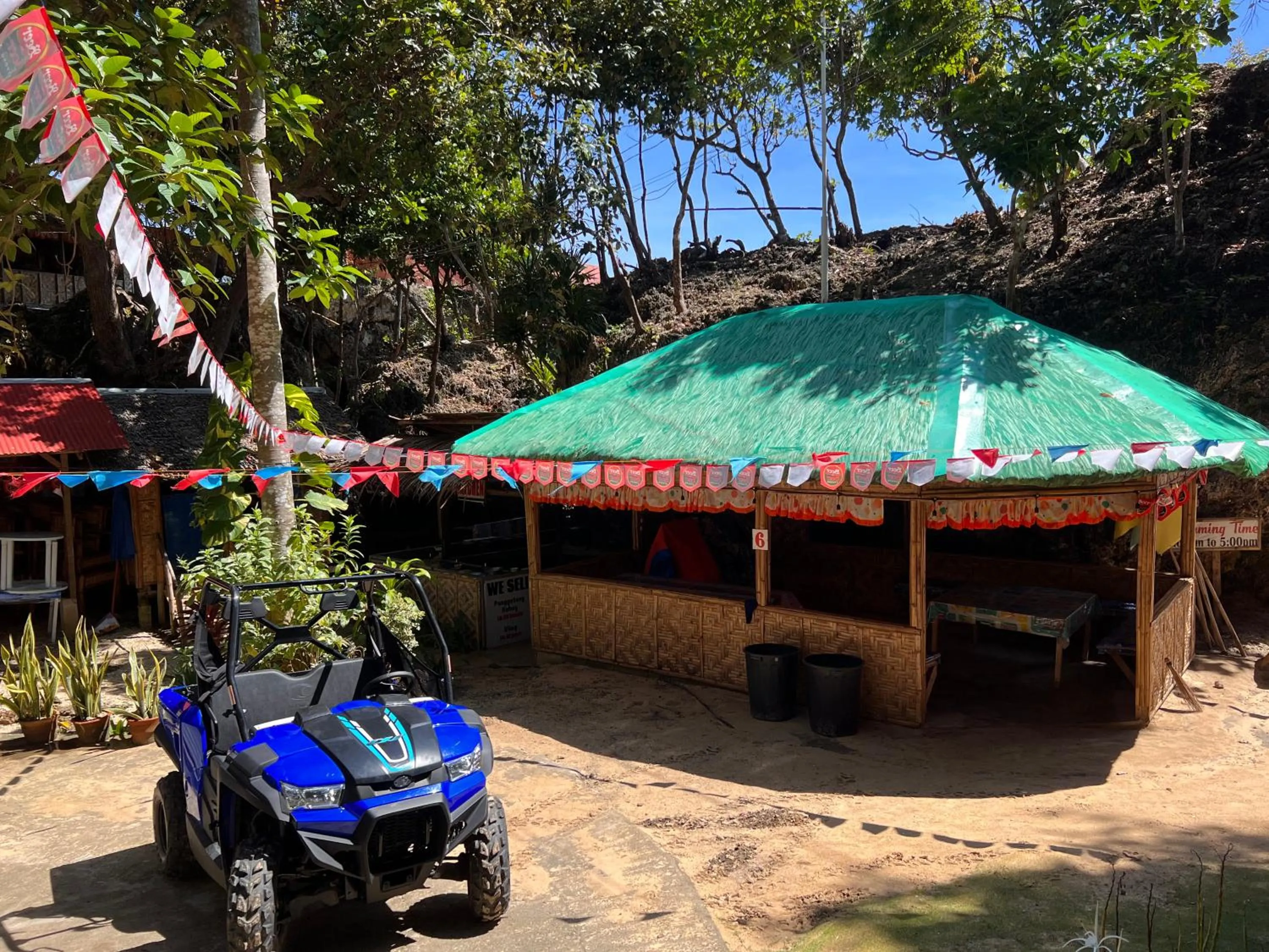 Property building in Gratum Beach Resort