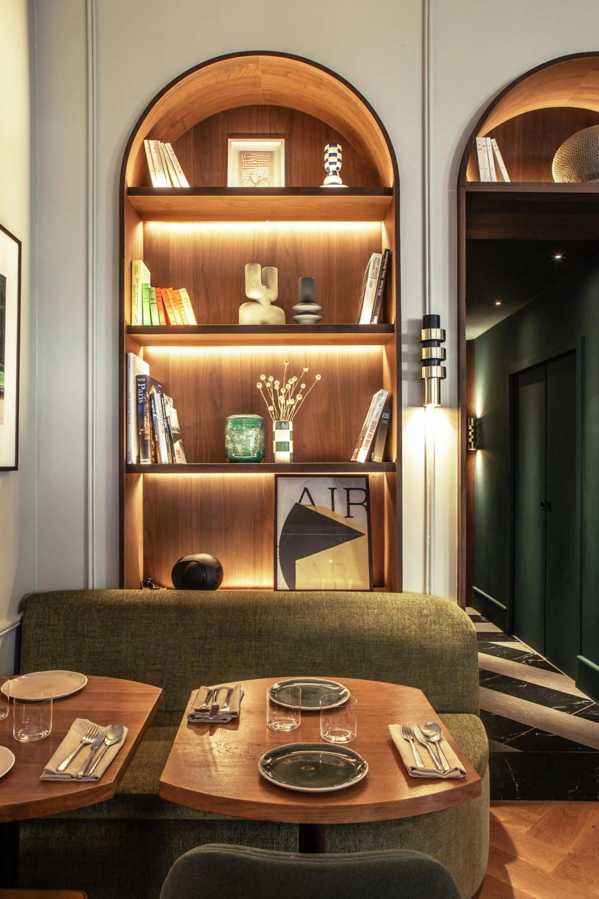 Restaurant/places to eat in Hotel Flanelles Paris