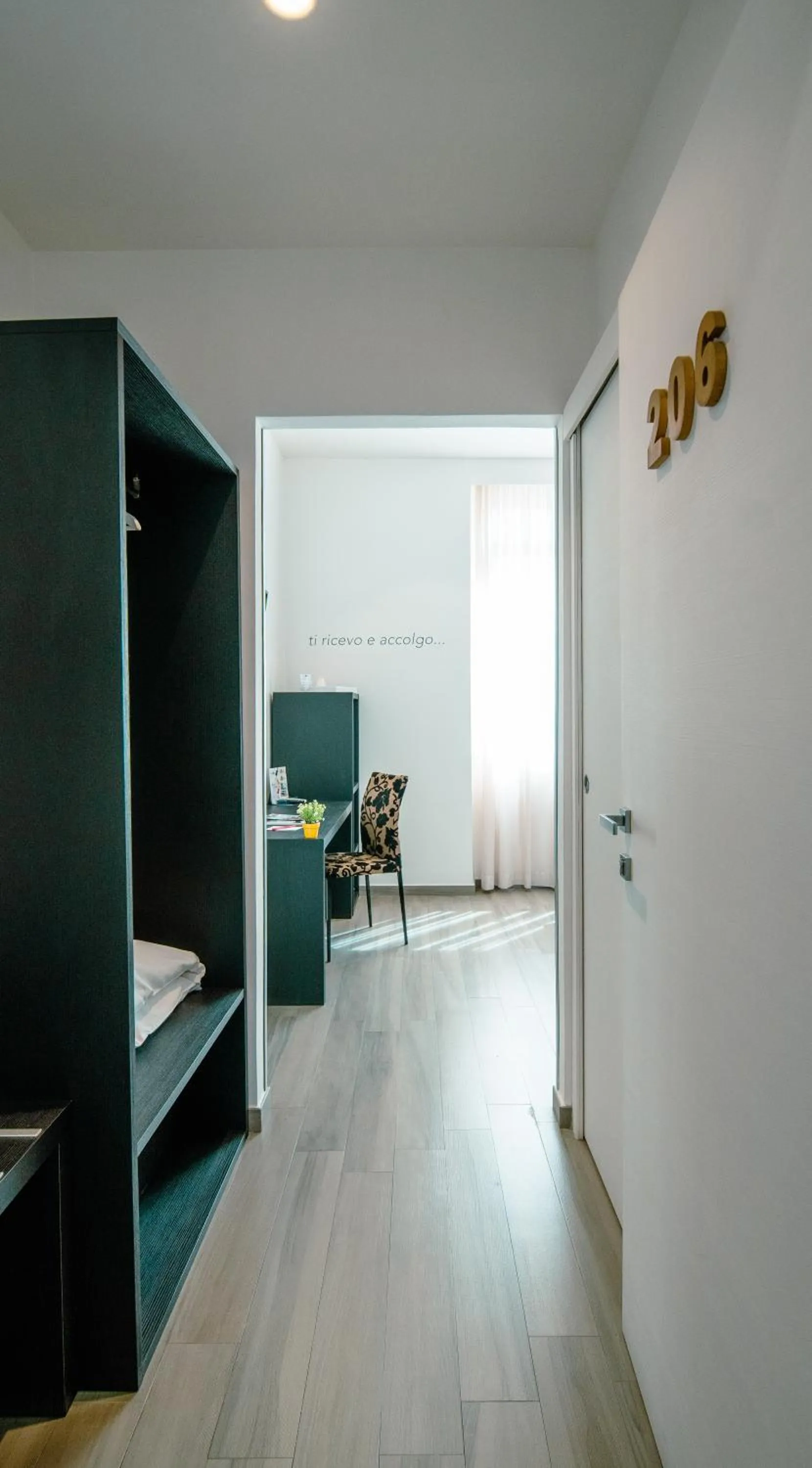 Photo of the whole room, Bed in Hotel Bruman Salerno