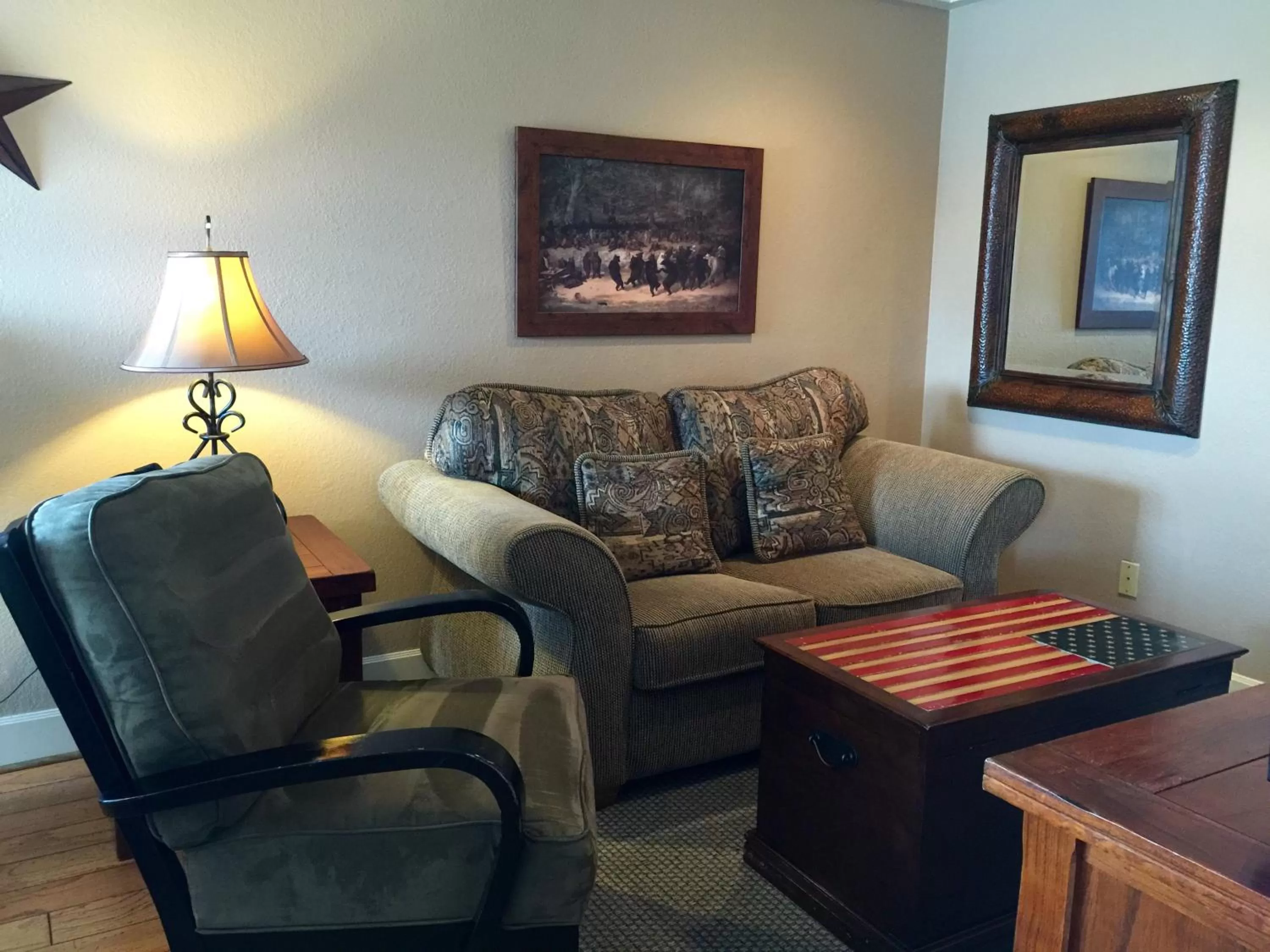 Living room in The Lodge on Route 66