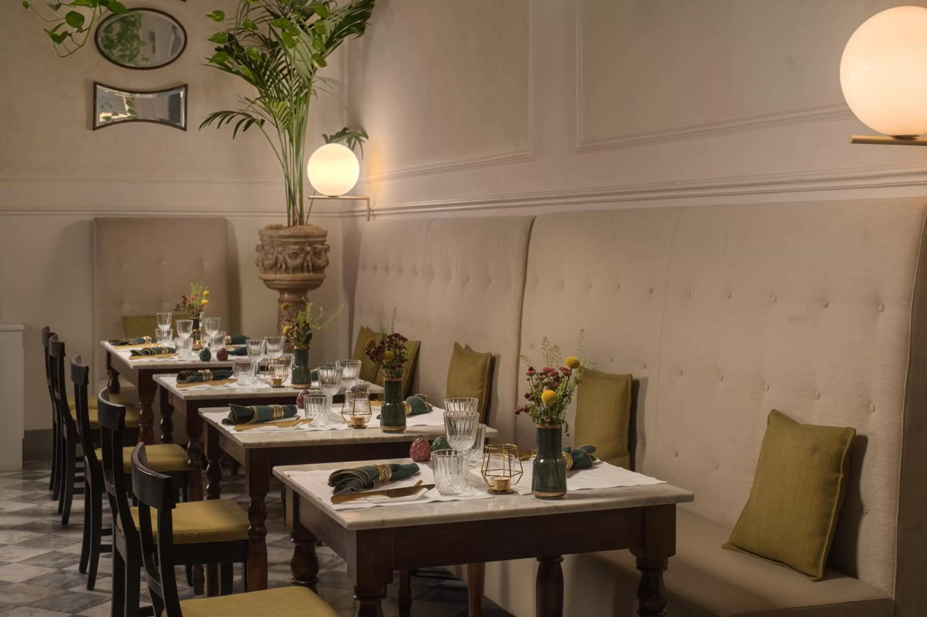 Restaurant/places to eat in NH Collection Firenze Porta Rossa